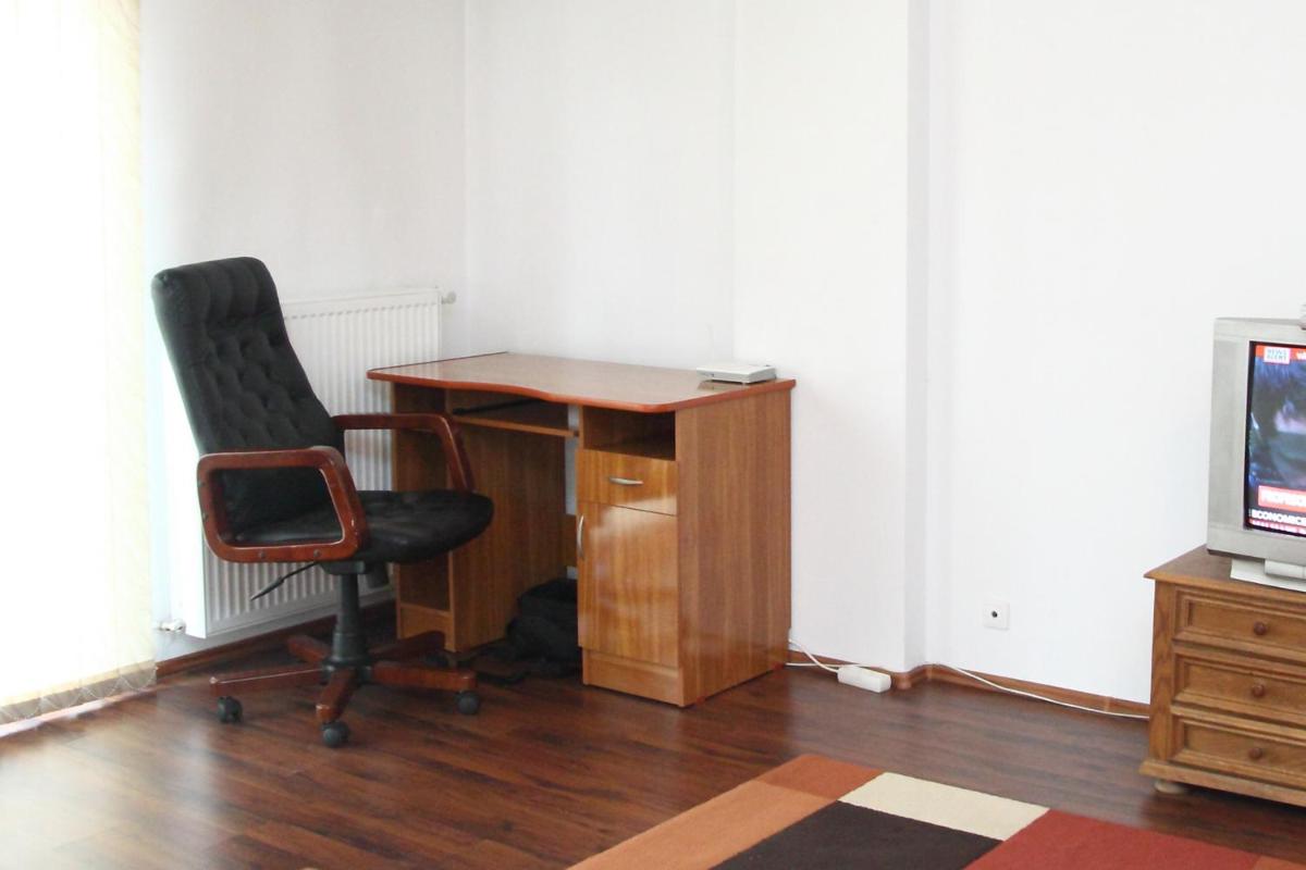 Mellis 1 view 5