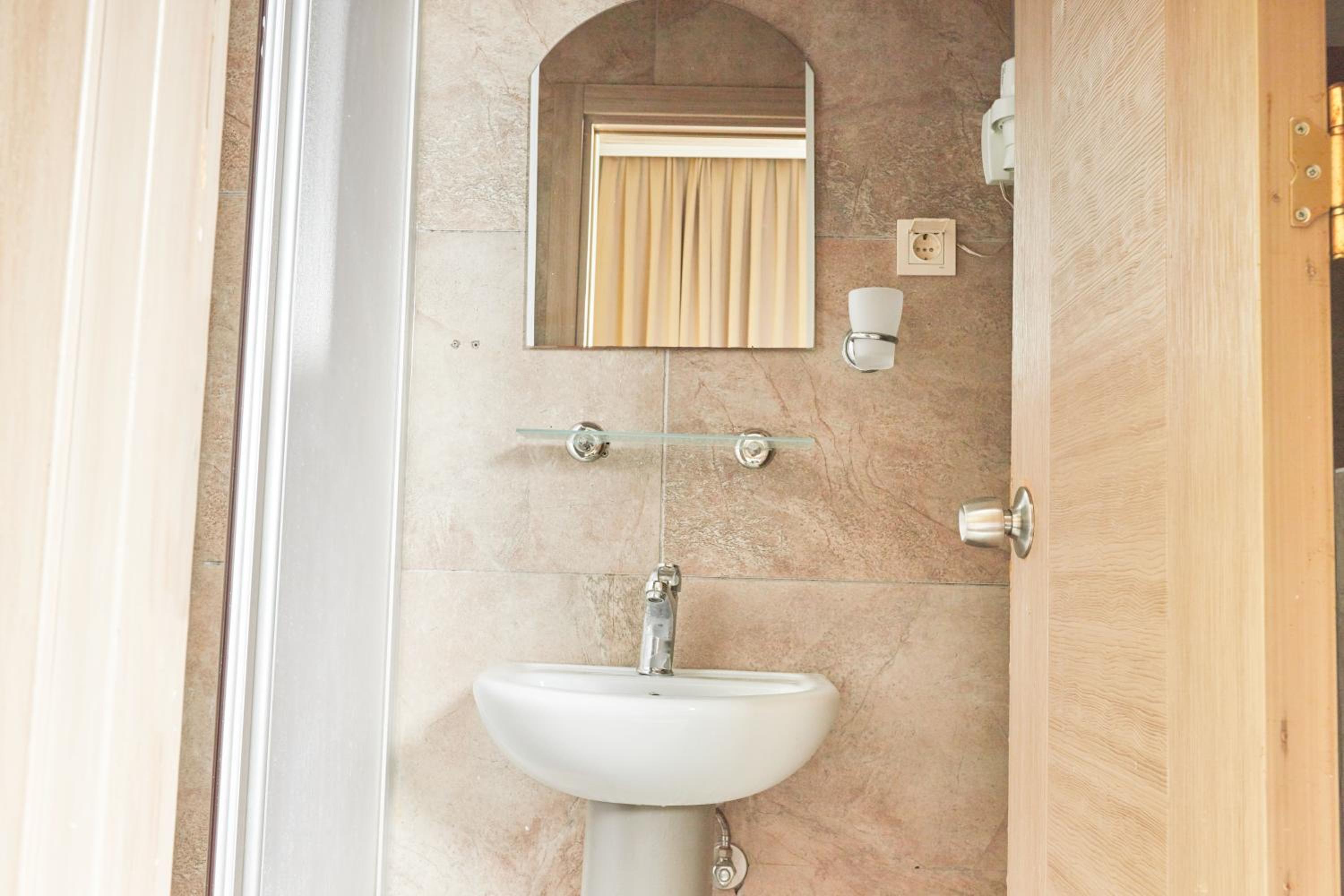 Unique Suite Otel - Image 38