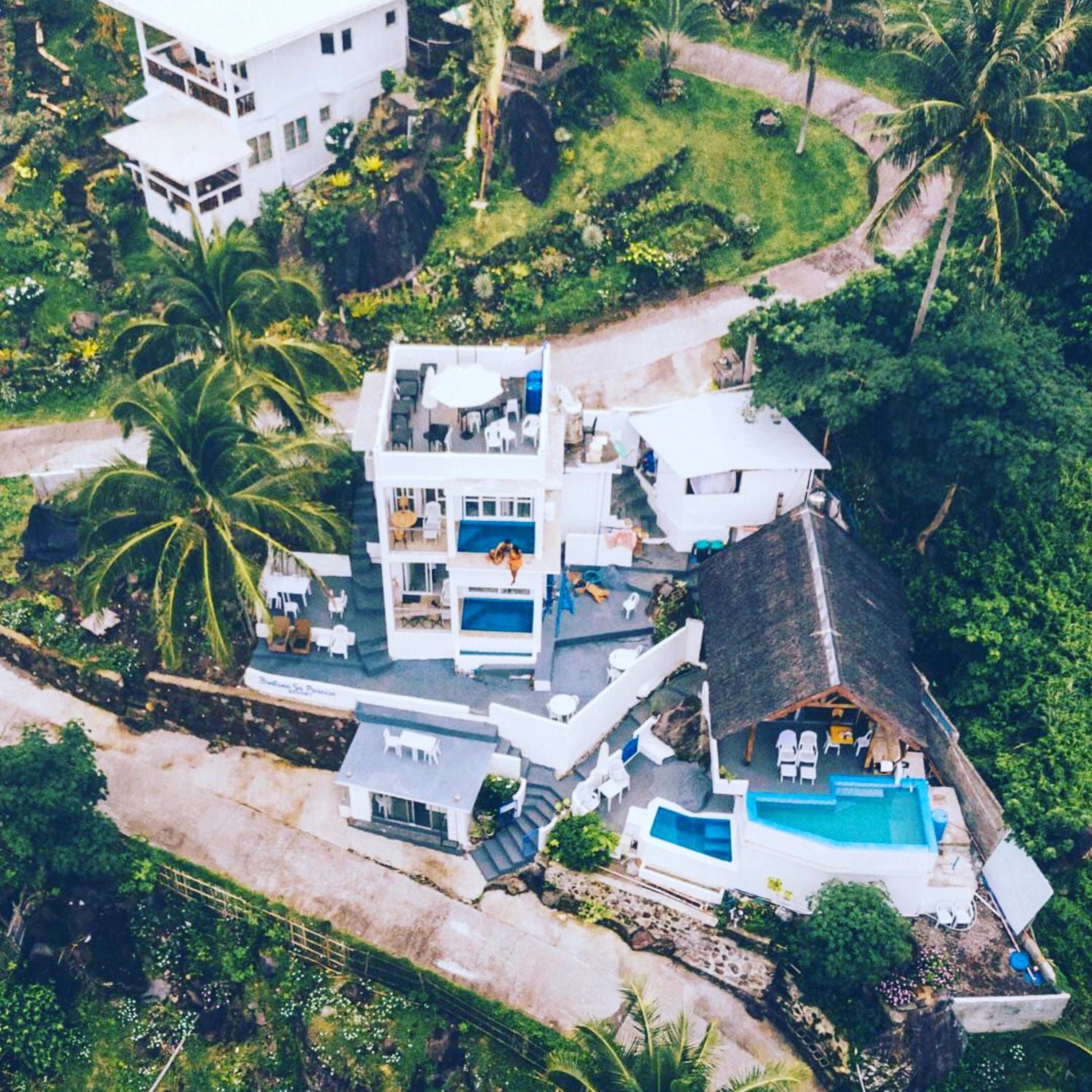 Bintana Sa Paraiso