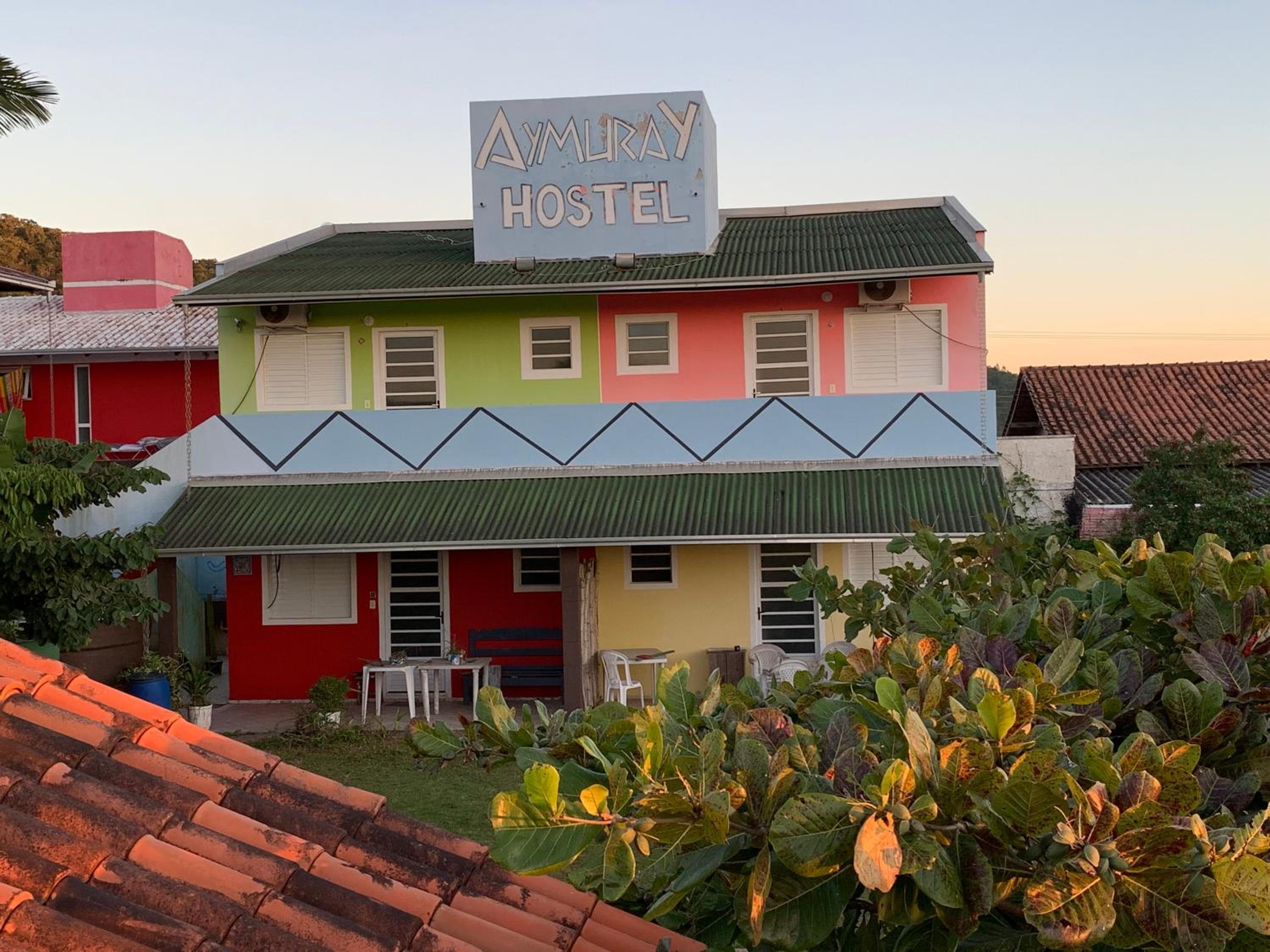 AymuraY Hostel e Pousada