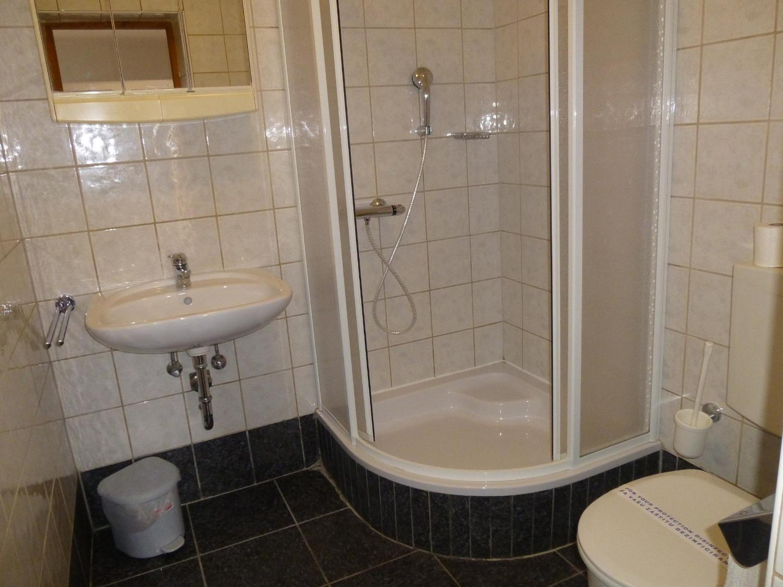 Photo 45