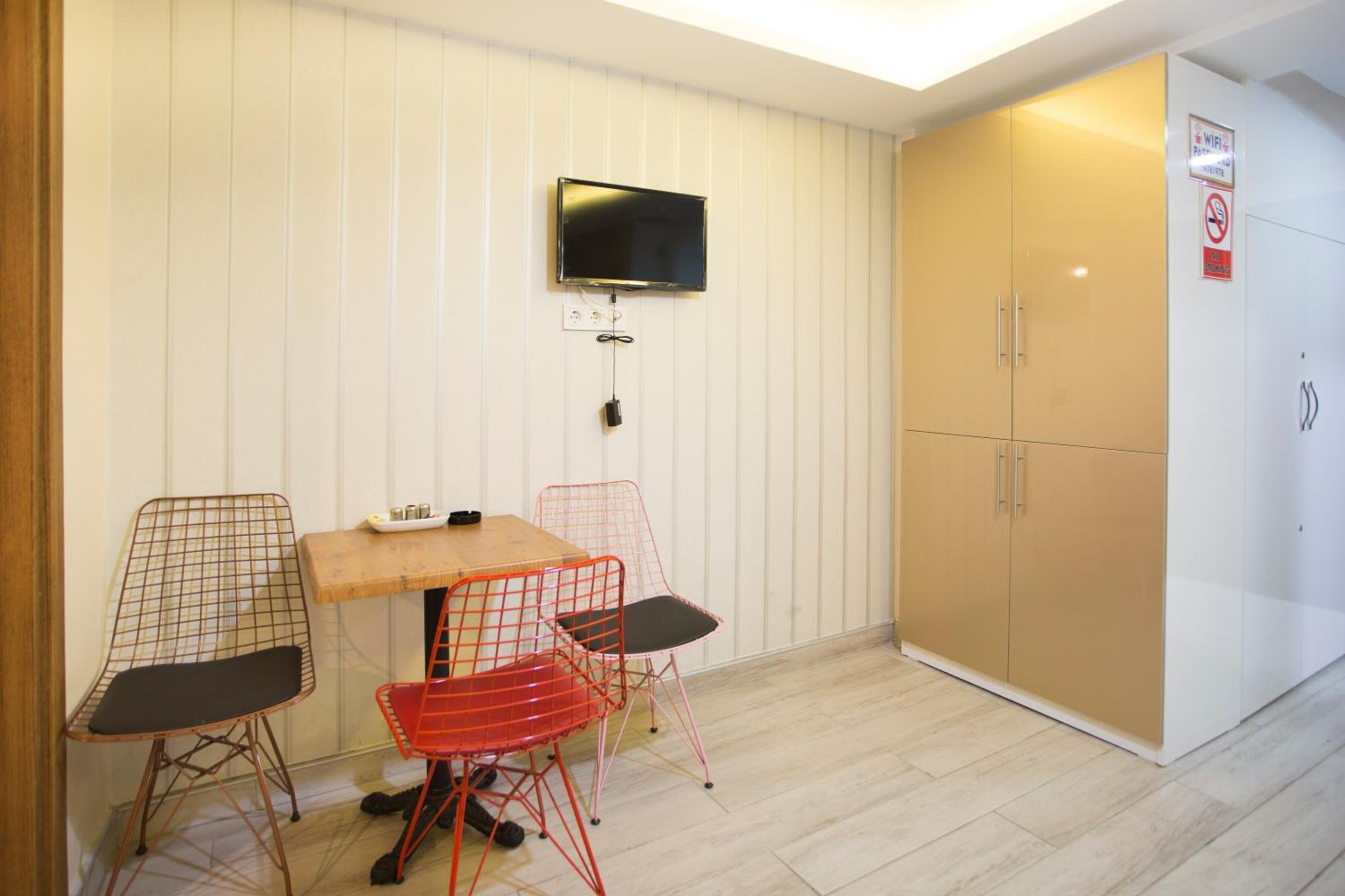 T-Square Residence - Image 48