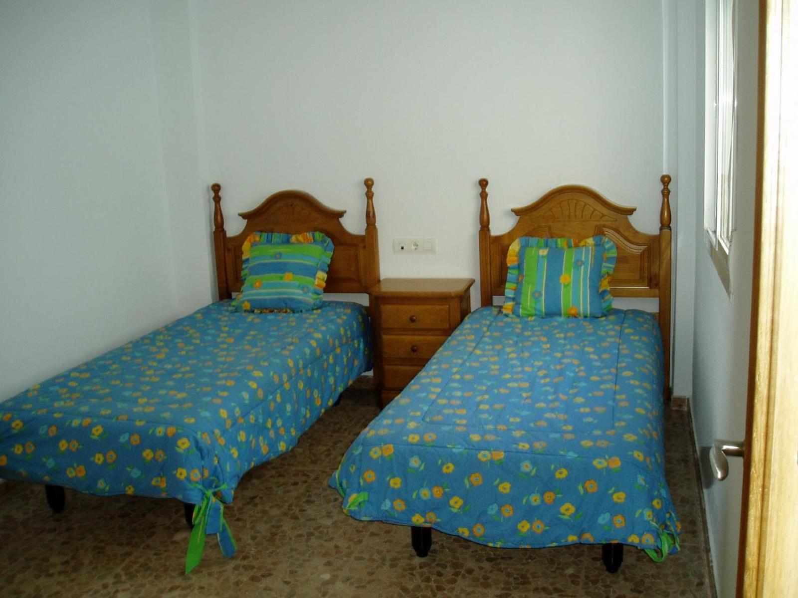 apartamento dos dormitorios casarones