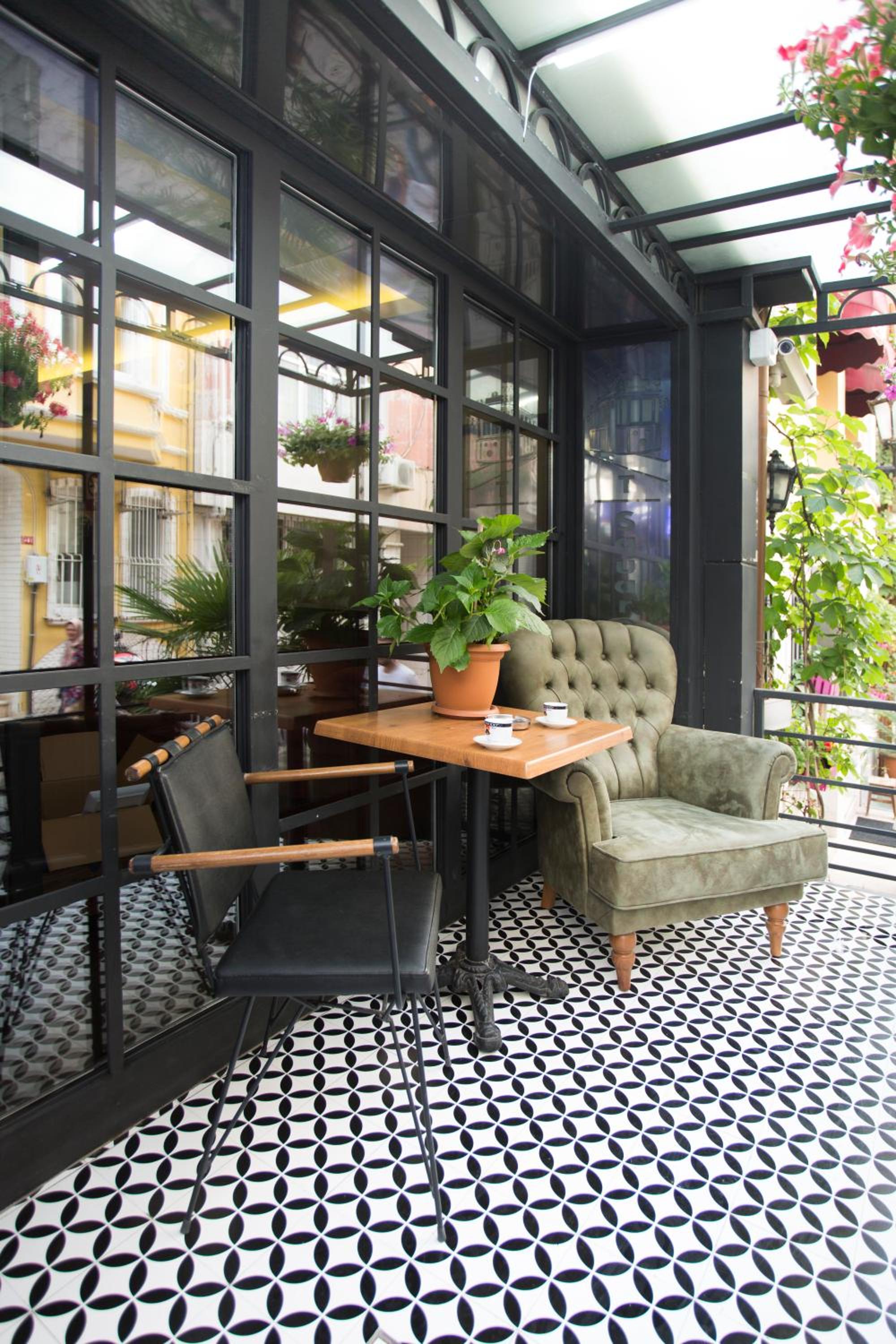 T-Square Residence - Image 34