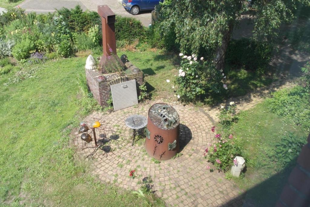 Photo 33
