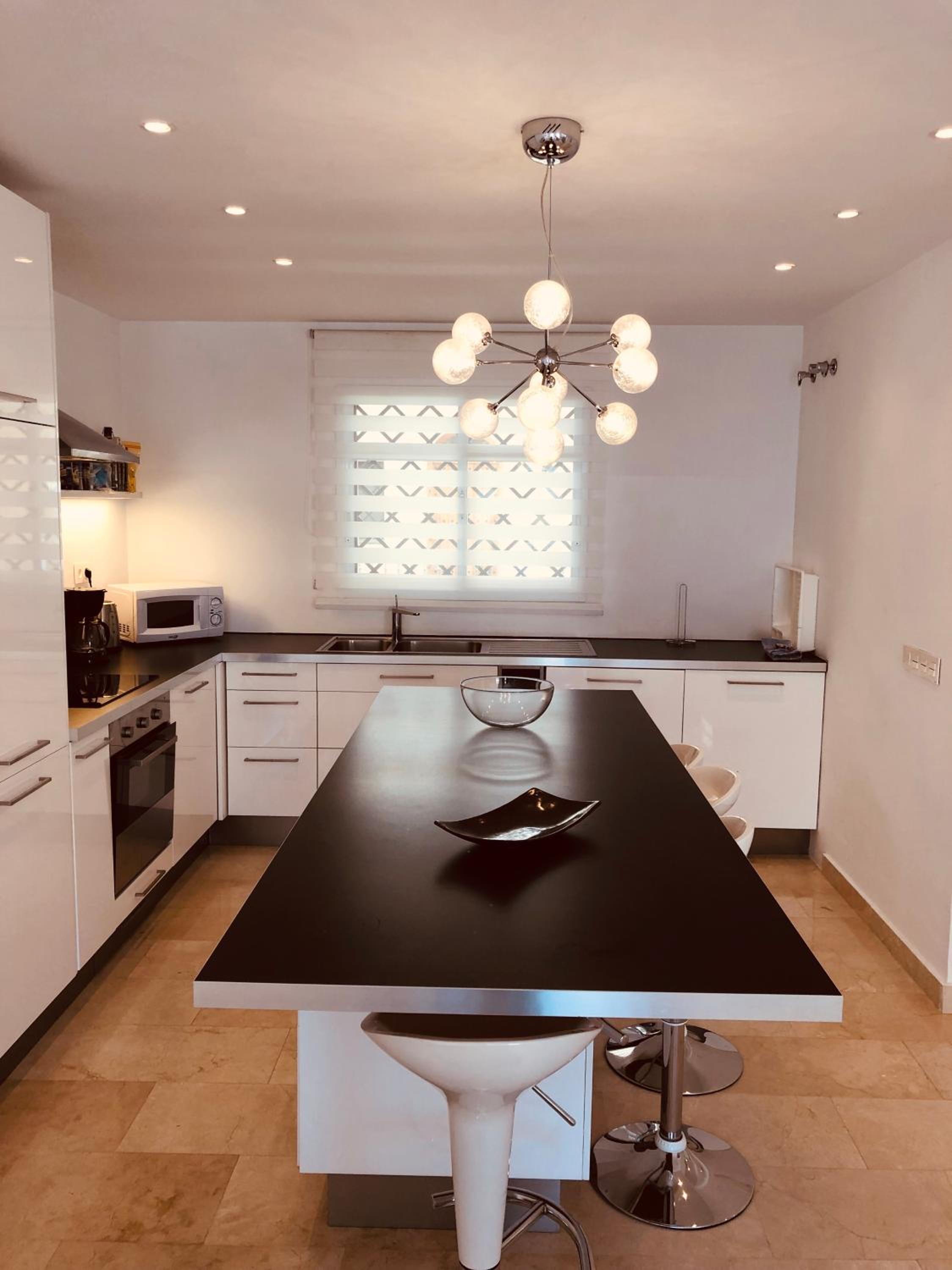 Marbella Vacations - Luxury Duplex in Aloha Gardens close to Puerto Banus - Property Image 8