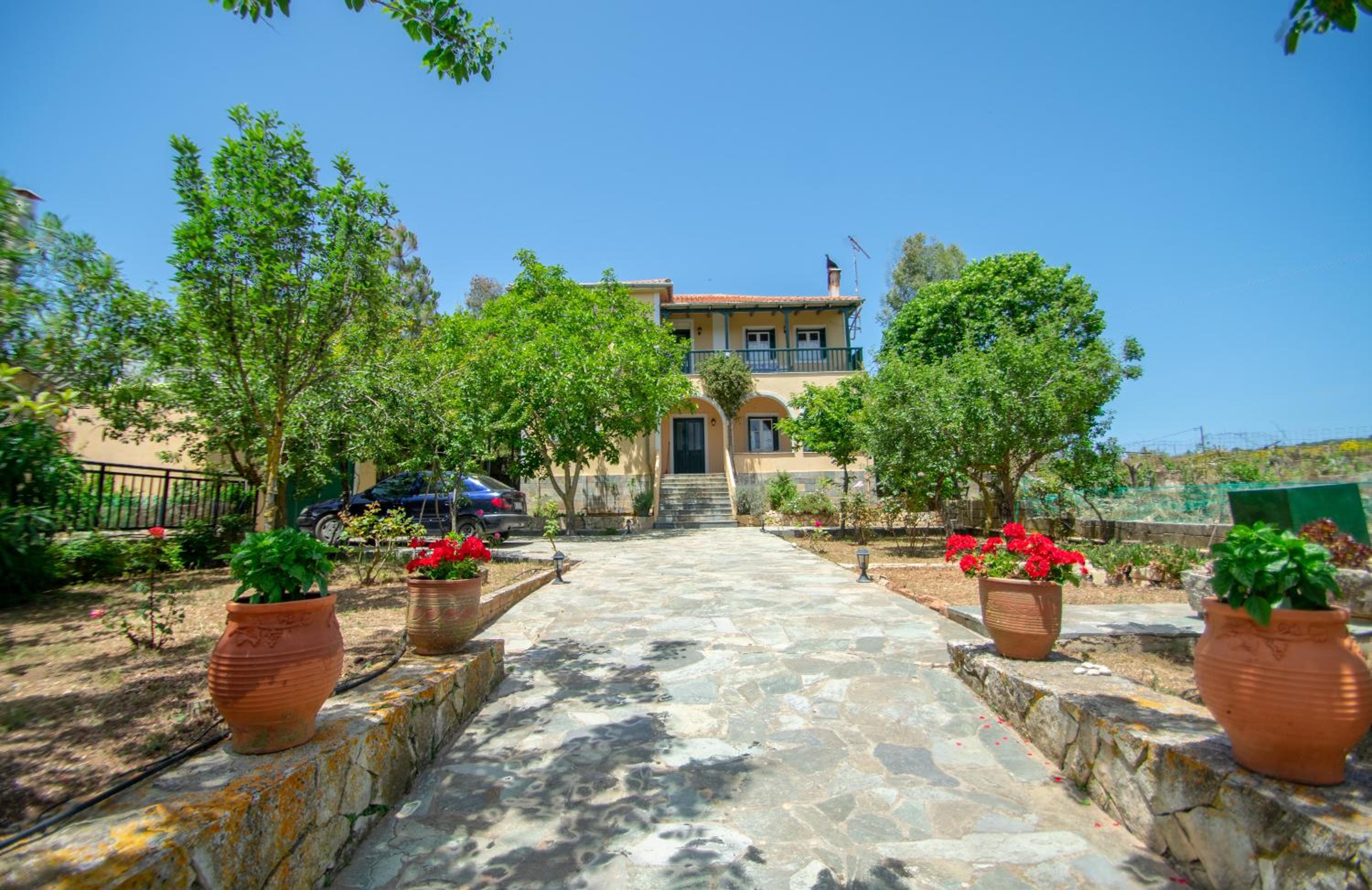 Casa Tsounis by "elite"