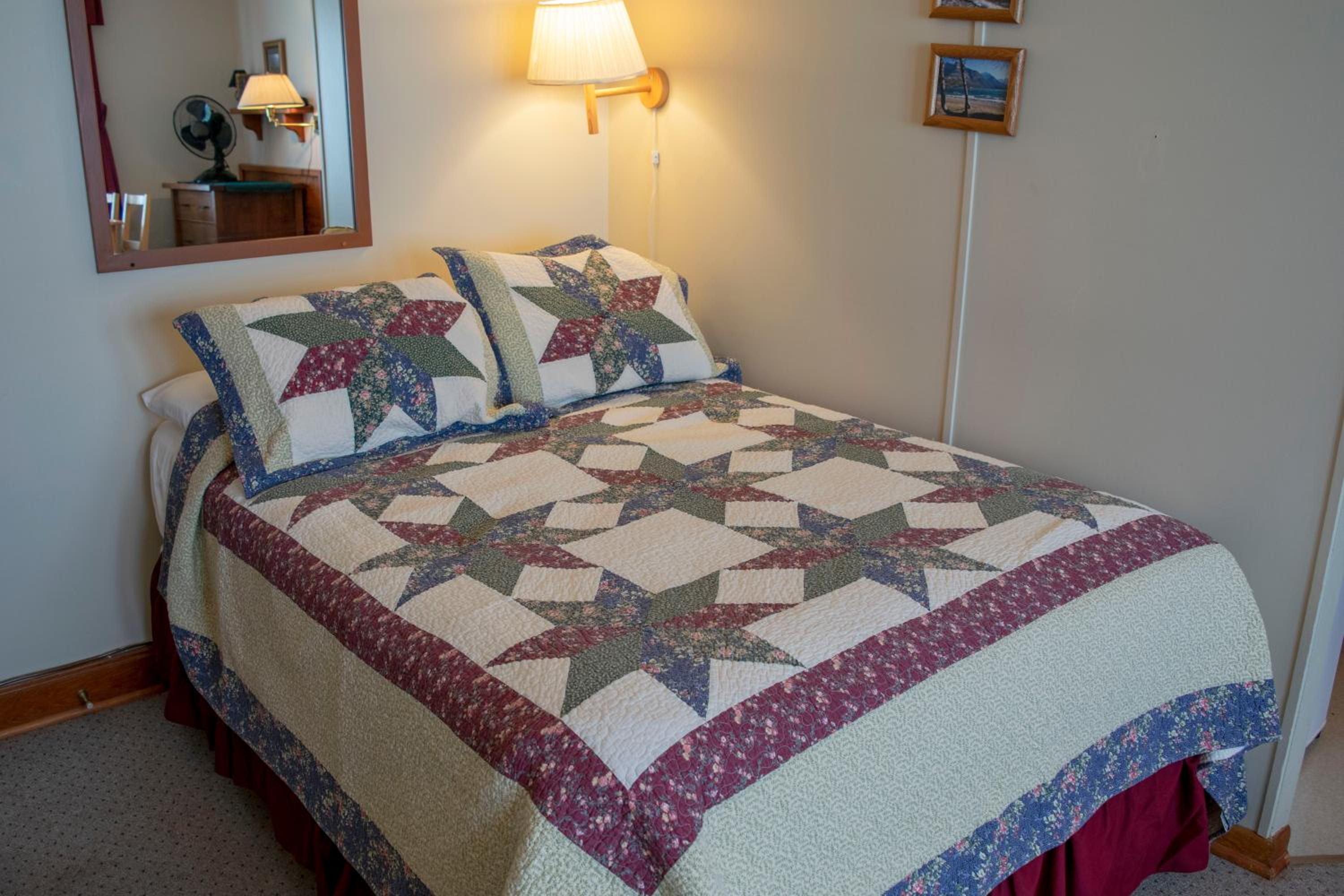 Crandell Mountain Lodge