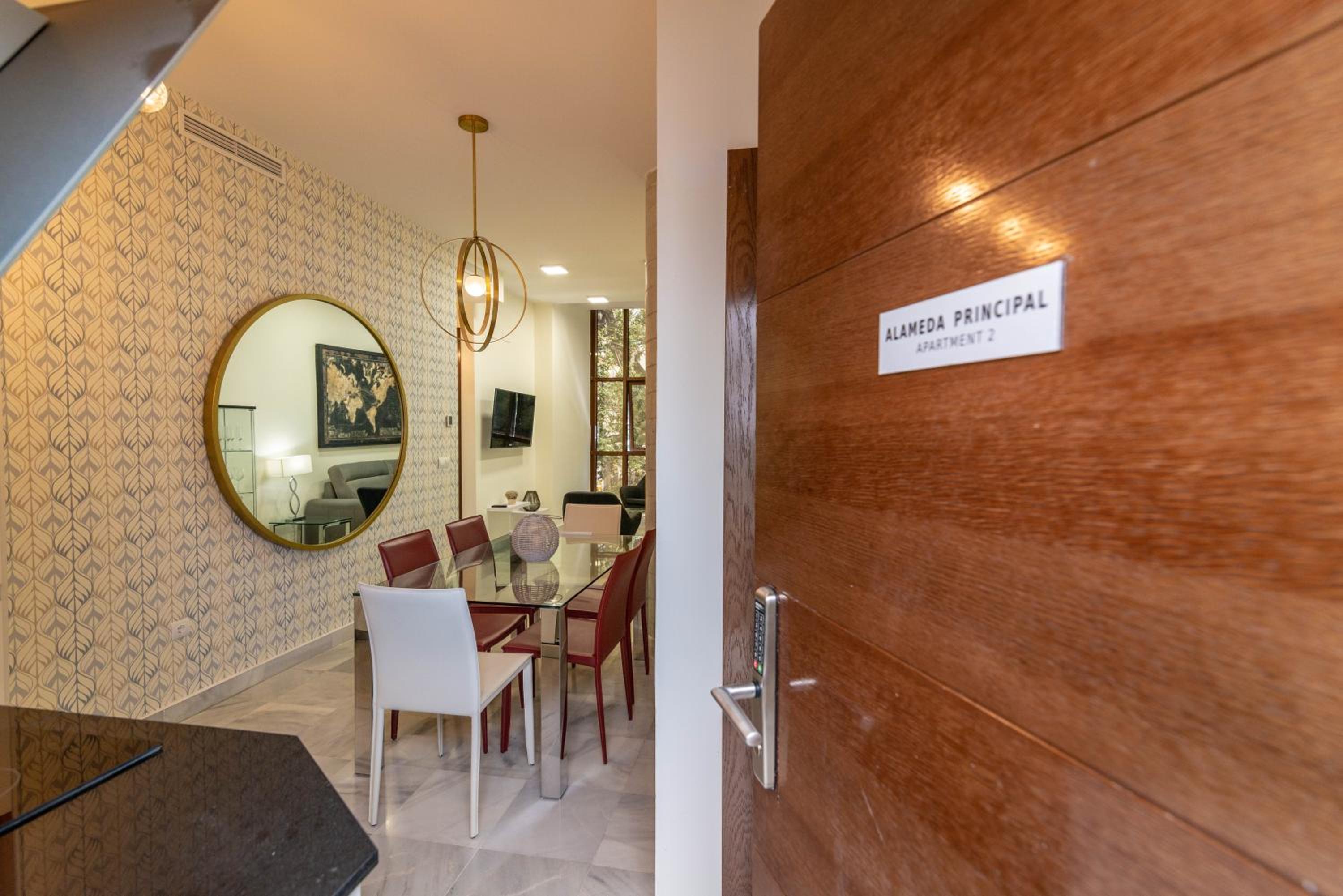 Soho Apartment Principal Avenue