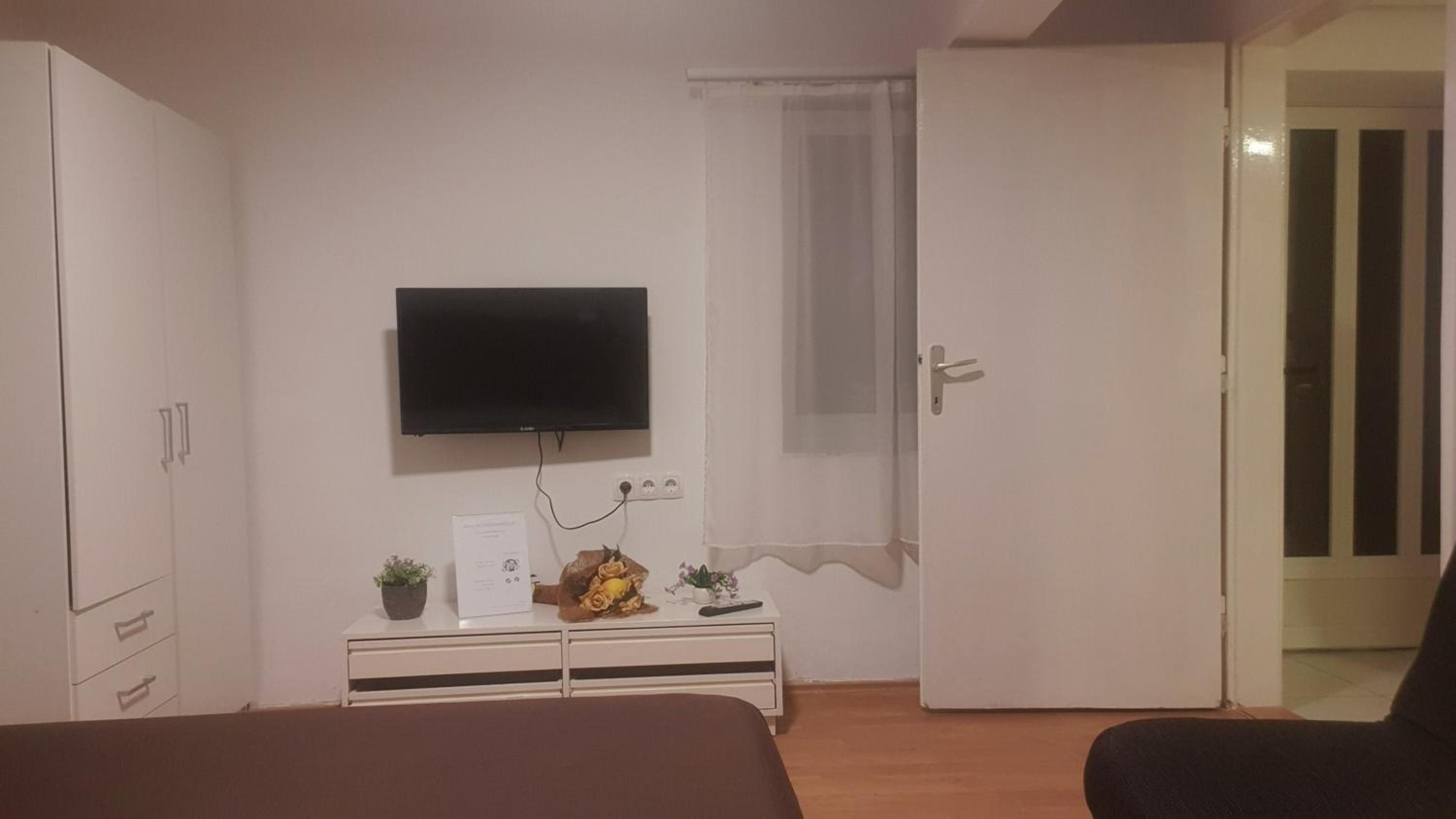 Accommodation Vesa