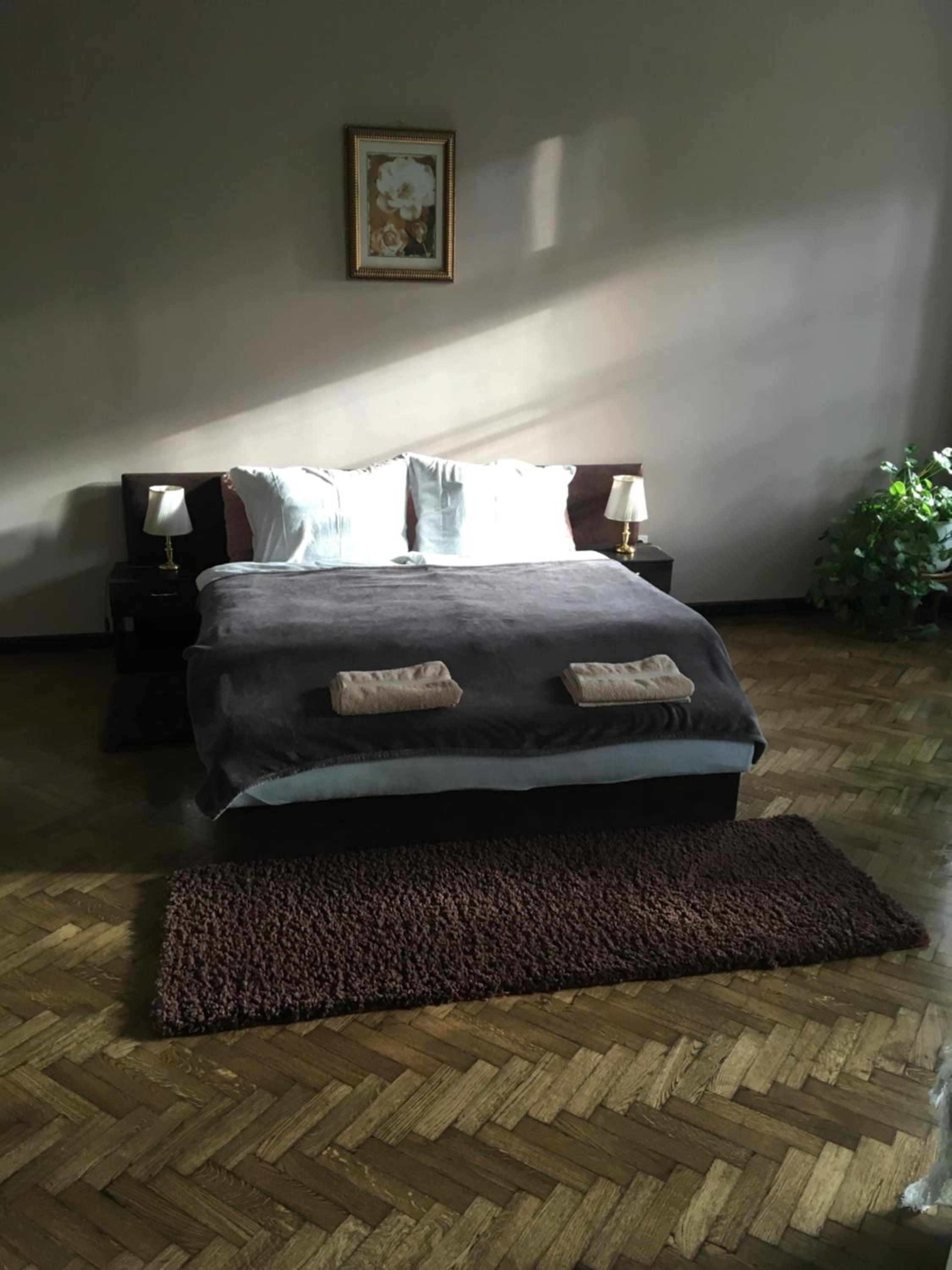 Basilica Apartment view 4