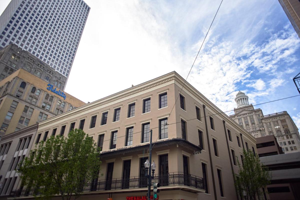 Hotel Sonder Lafayette Square - Image 1