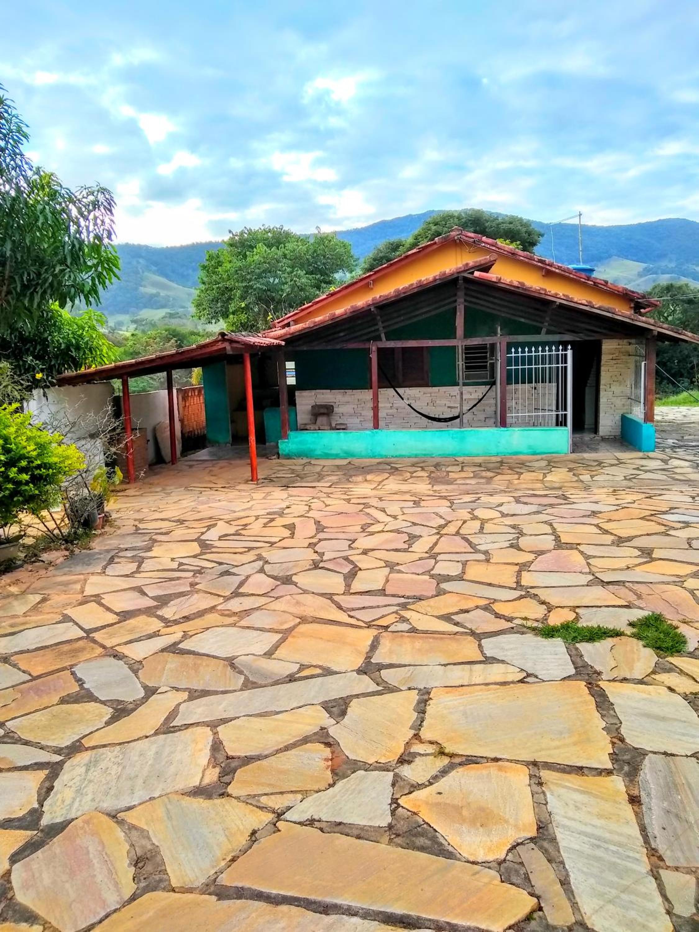Sitio Vale das Montanhas view 2