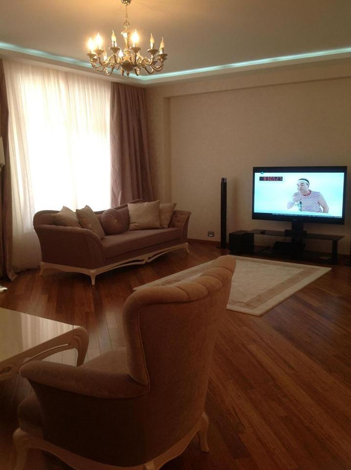 KIDS HOUSE
