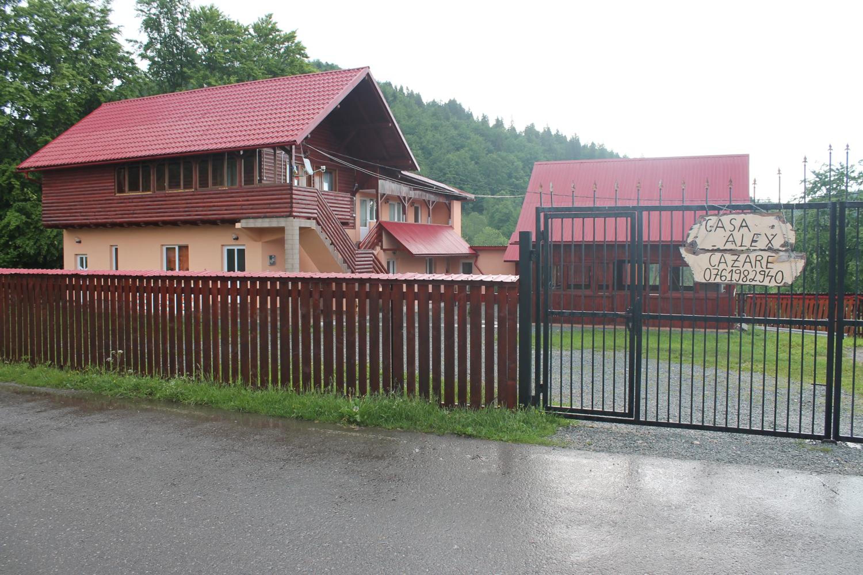 Photo 9