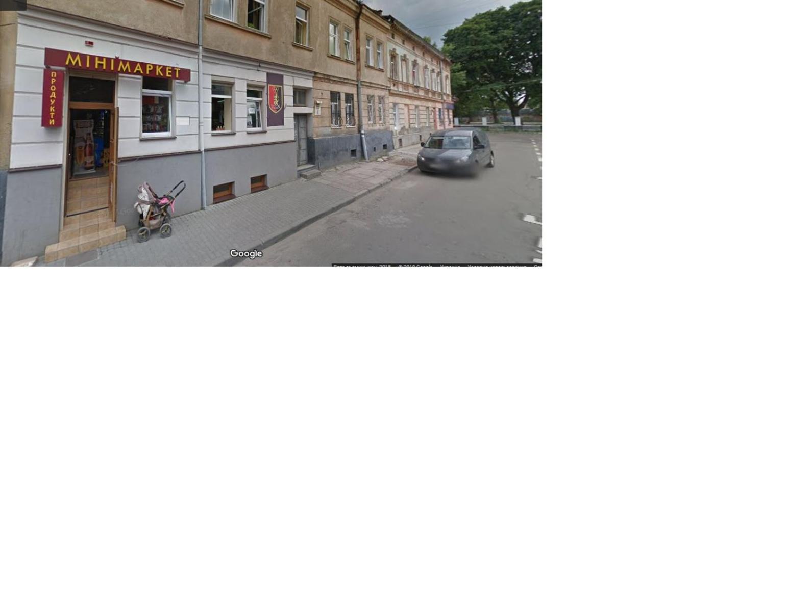 Delux Leopolli apartments near shopping mall Forum view 4