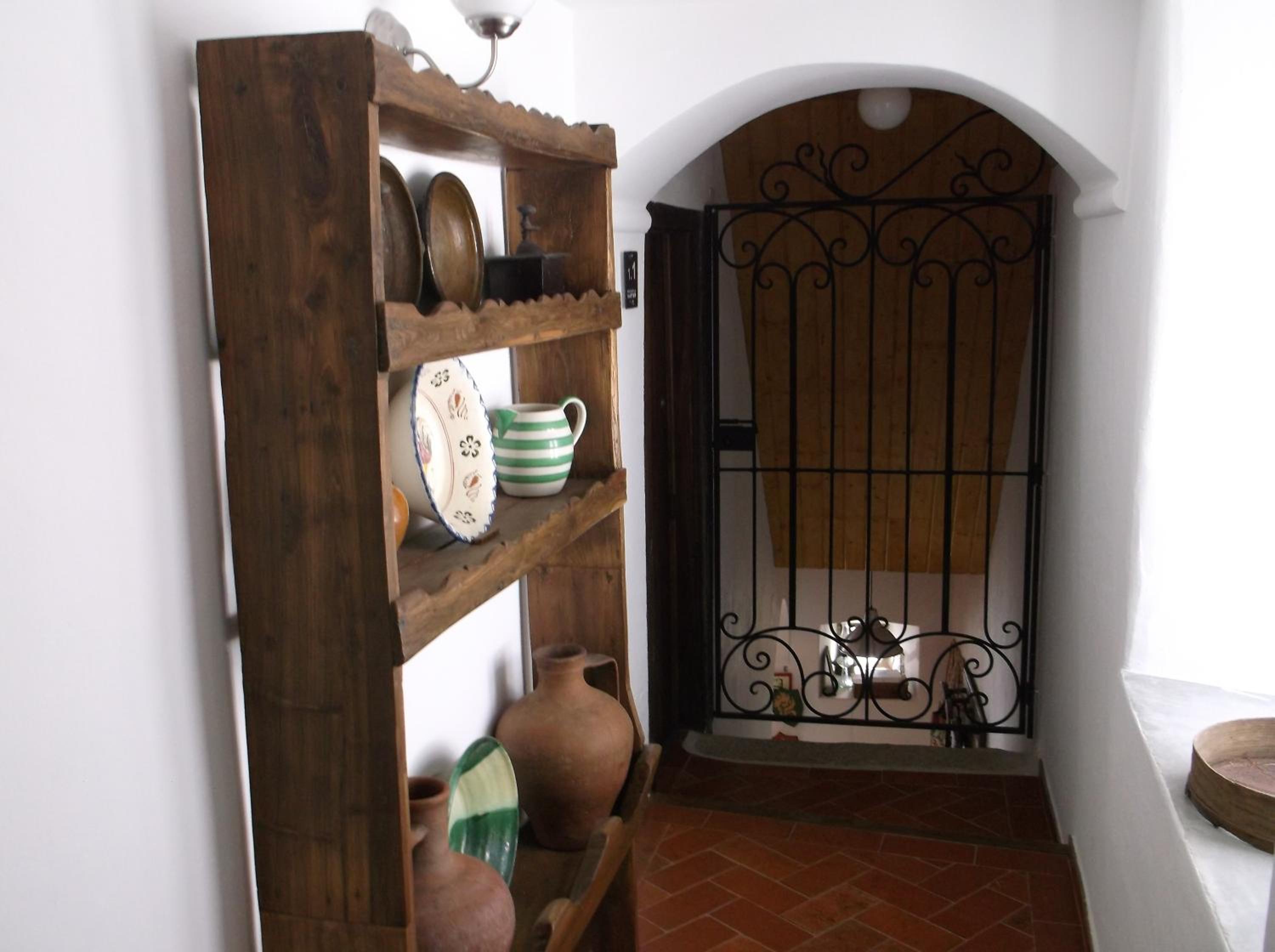 Photo 27