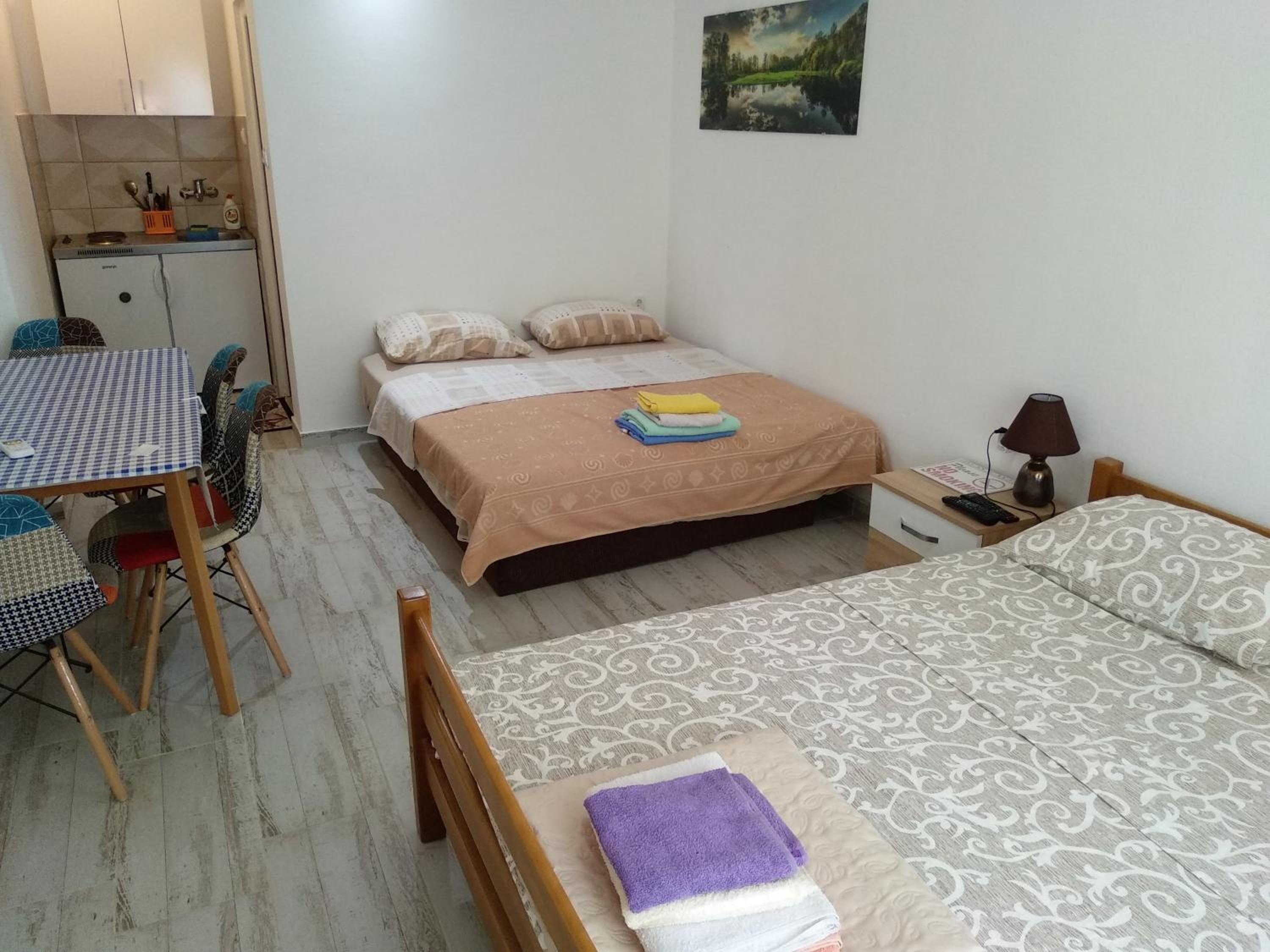 Photo 44