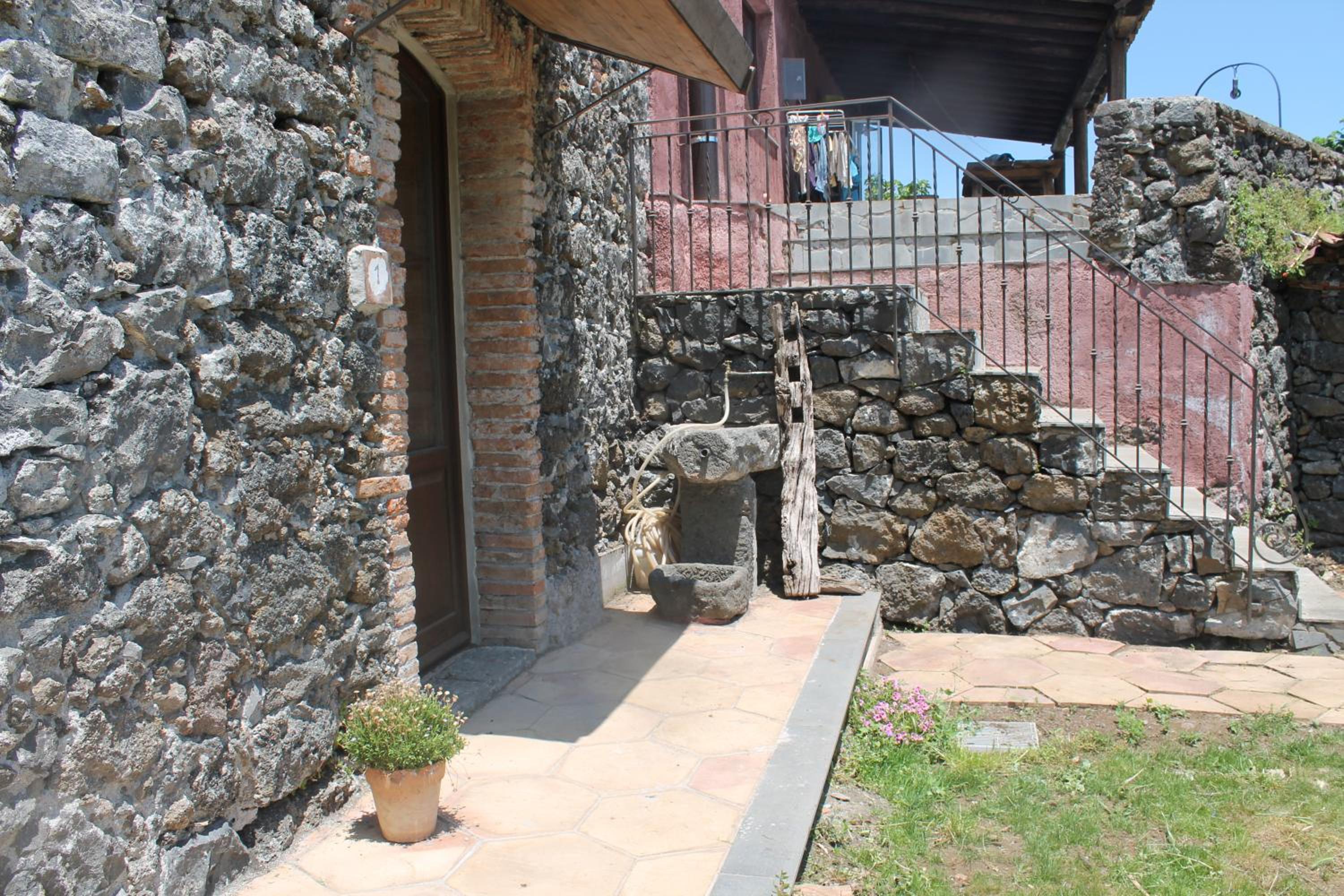 Photo 47