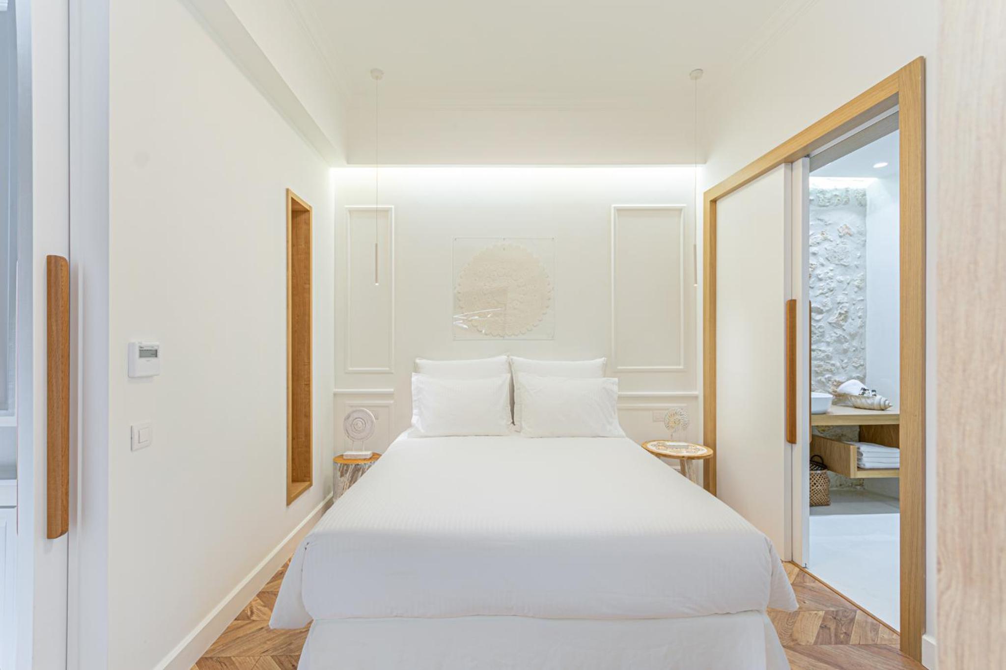 Chandakos 8 Design Apts, photo 22