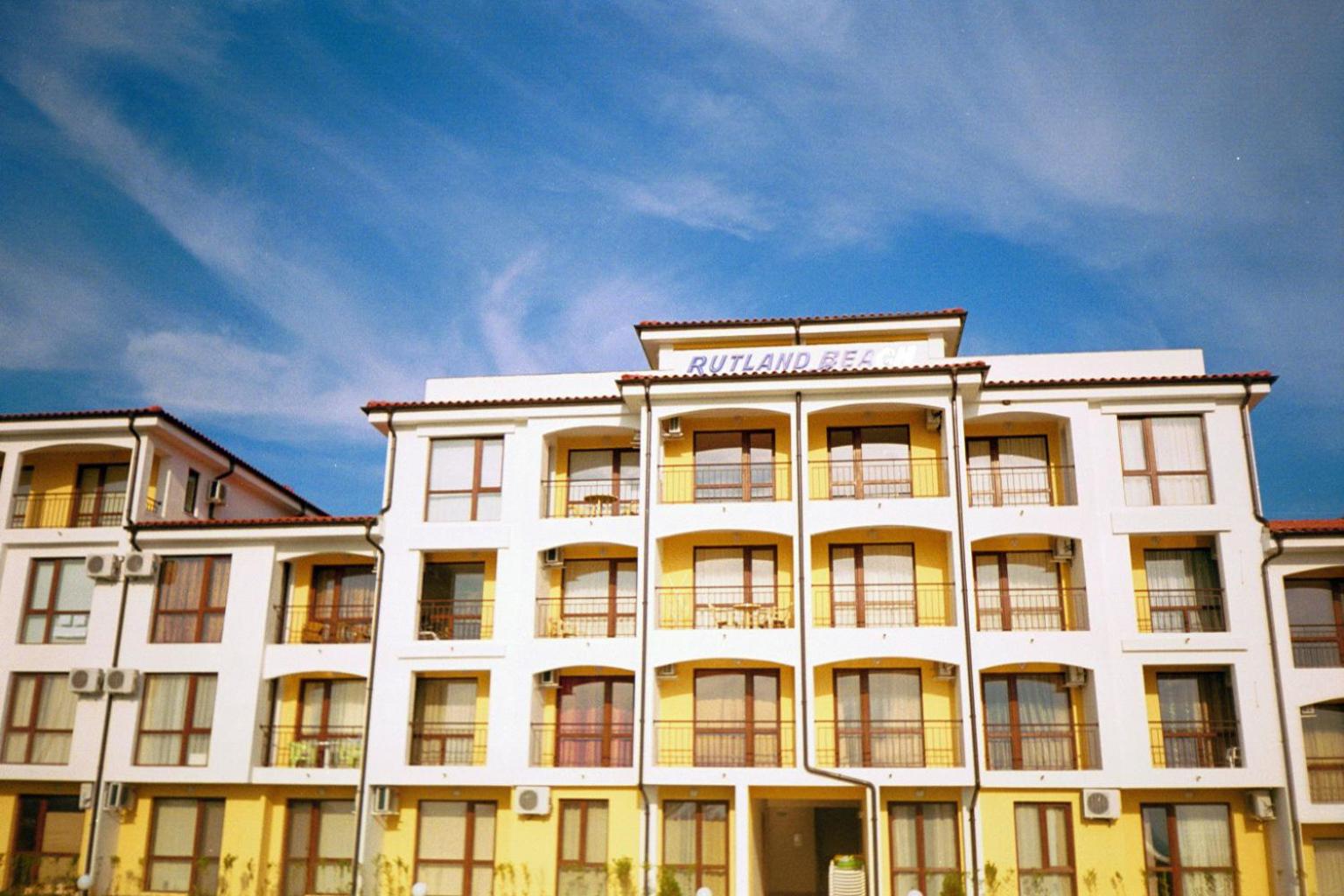 Hotel Apartment Rutland Beach - Image 1