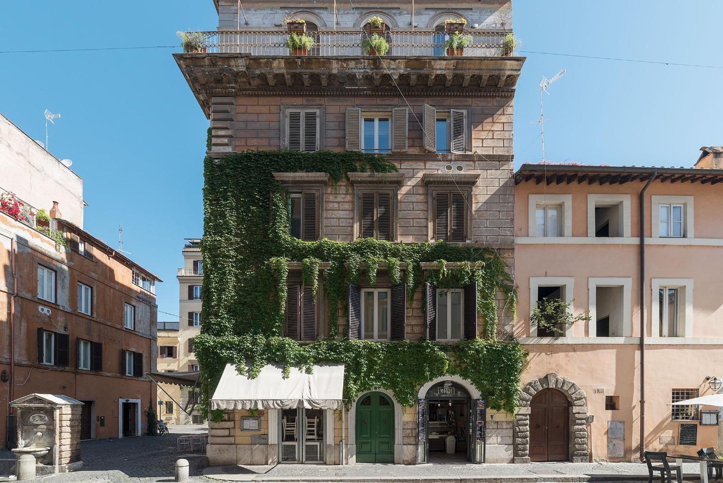 GuestHost - Borgo Pio Elegant Apartment!