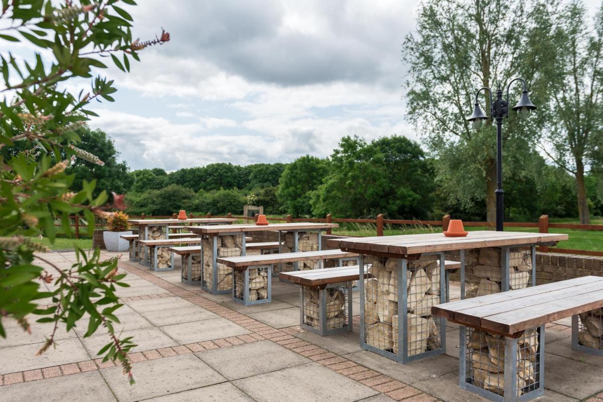 outdoor BBQ area