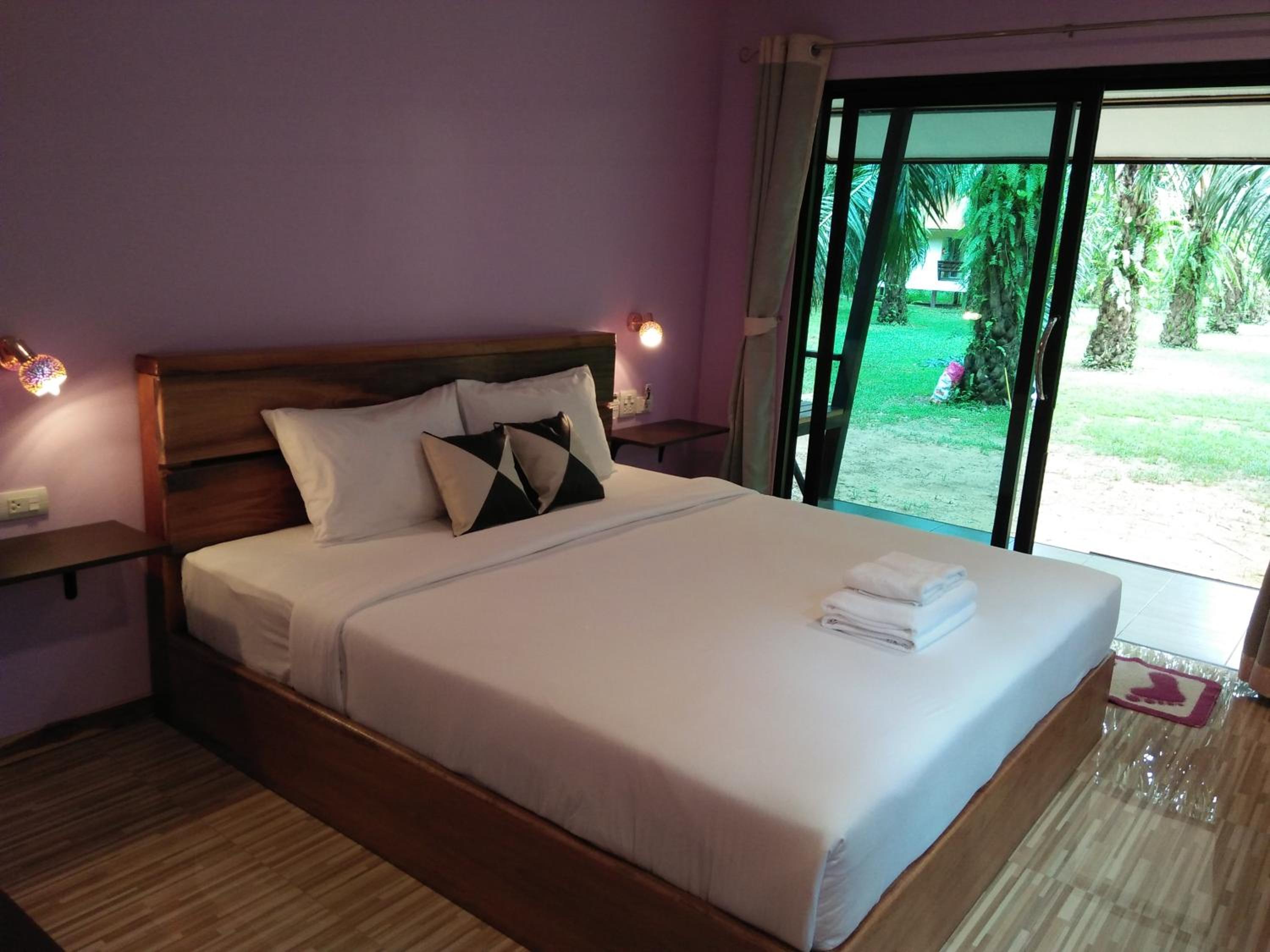 Khao Sok Palm Garden Resort