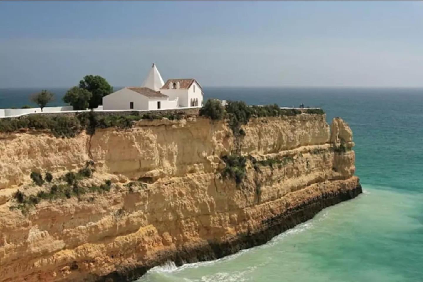Casa Blu, Beach Boho Chic, Beach and Pool - Fast Wifi view 3