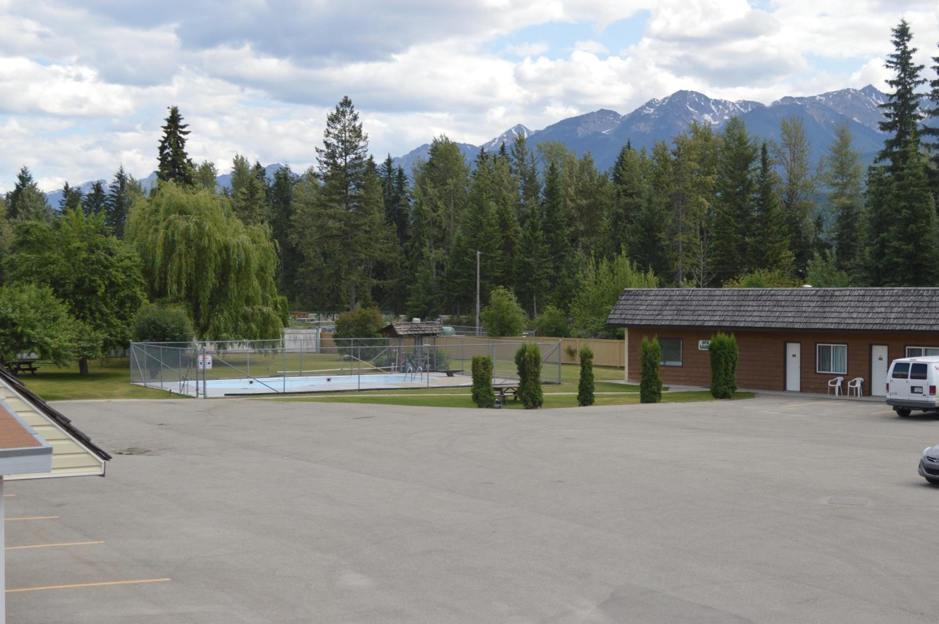 Mary's Motel