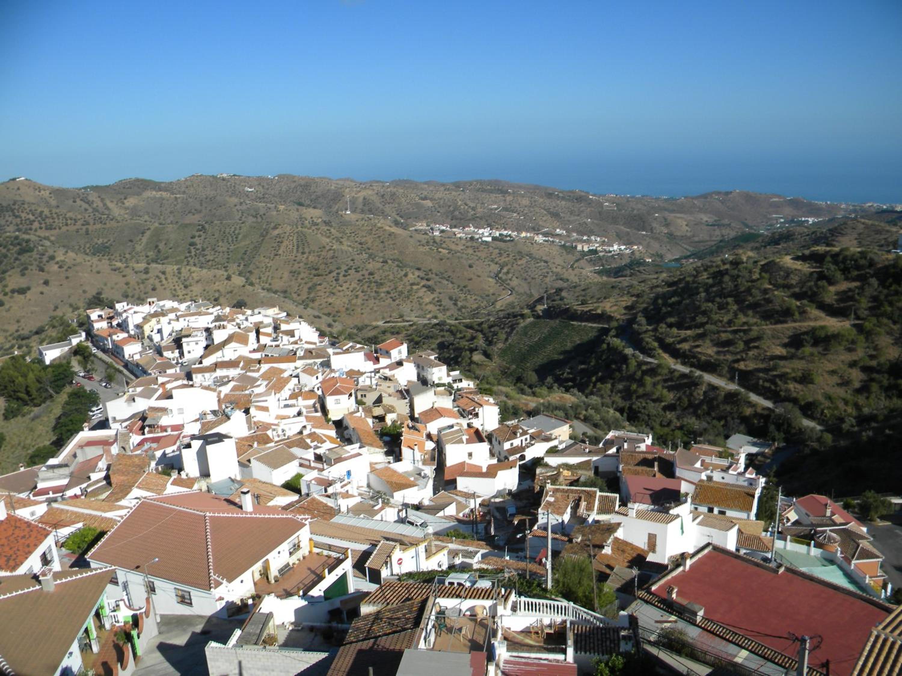 Moclinejo House