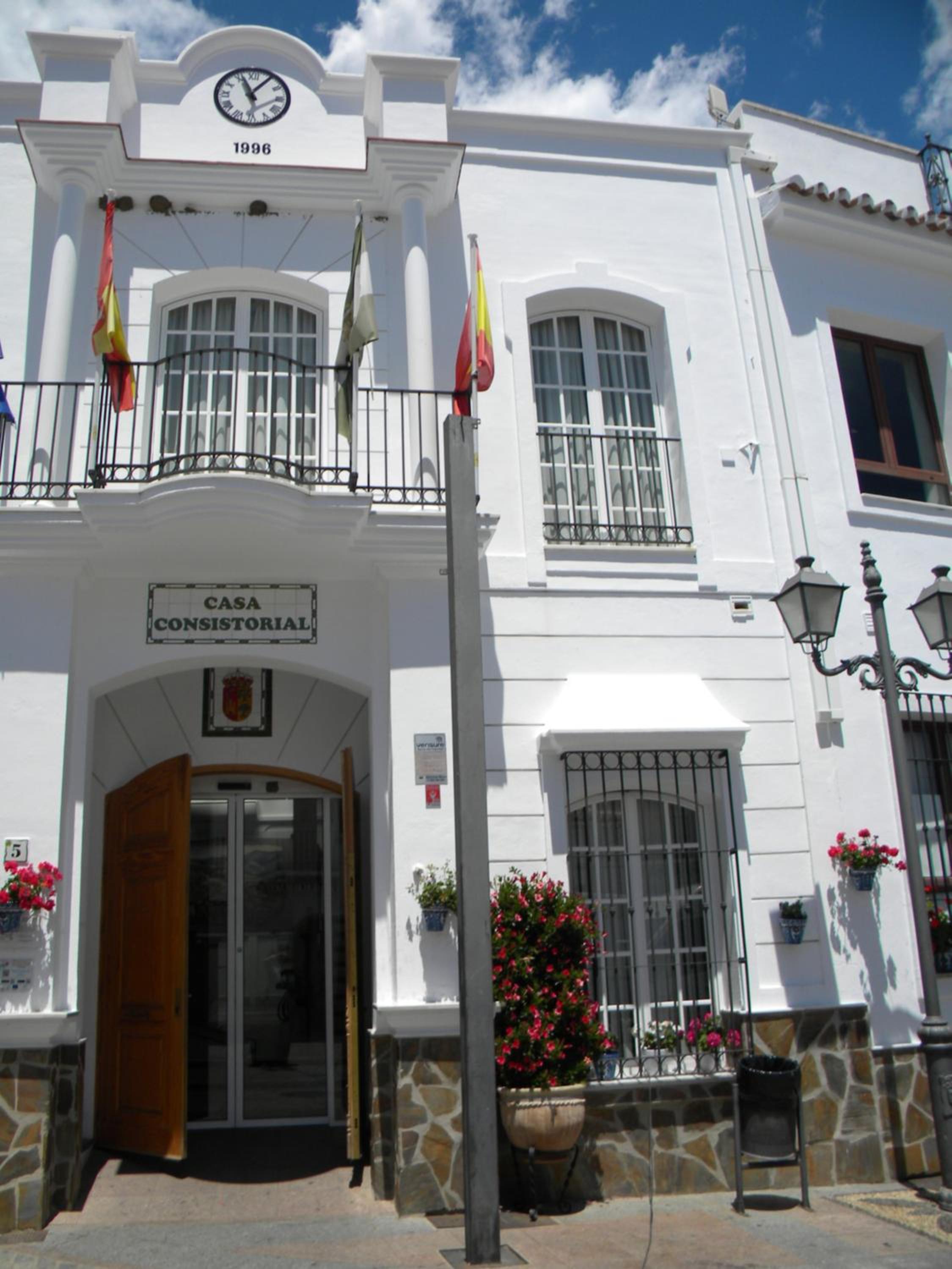 Moclinejo House