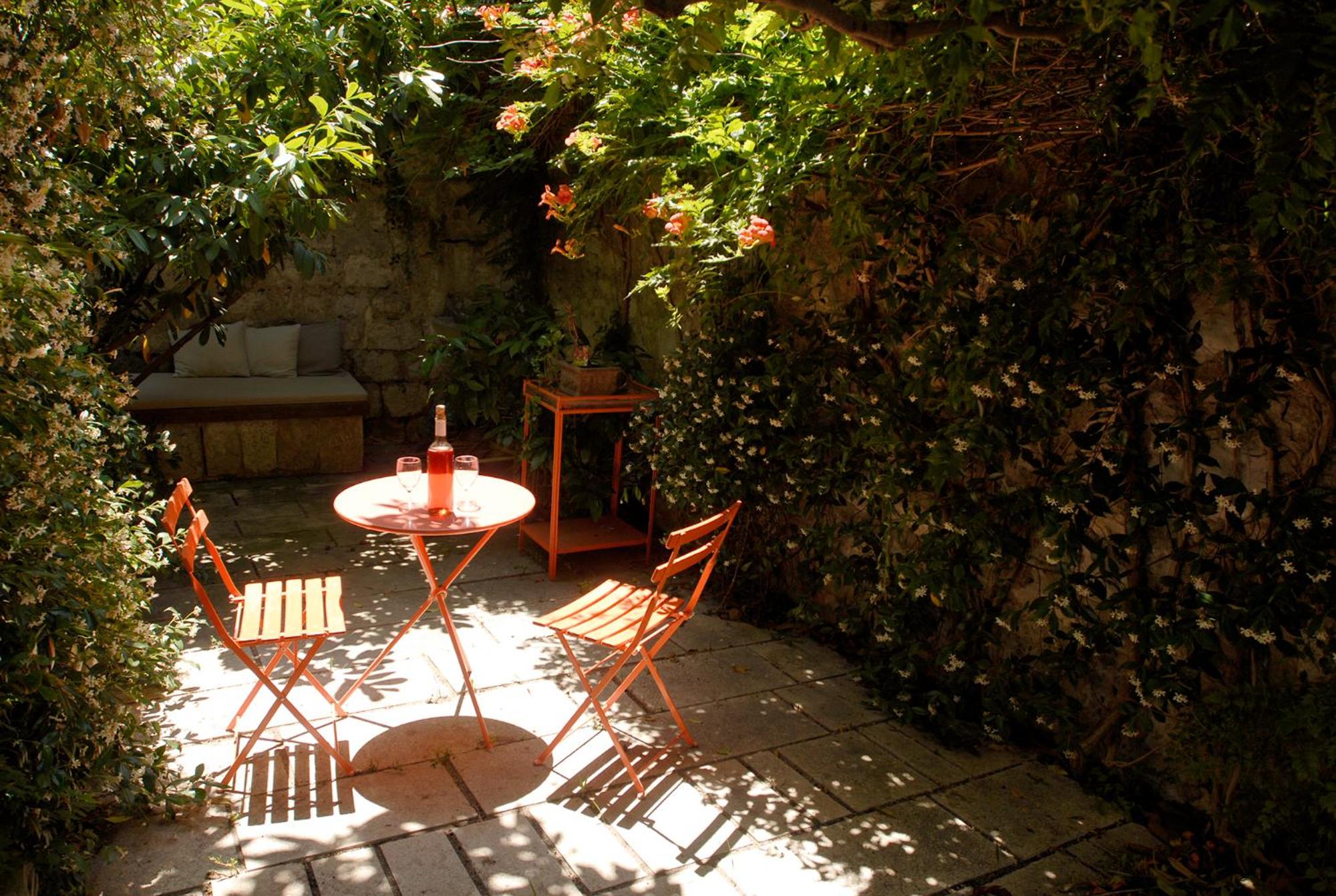 Historic Piazza House & Romantic Hidden Garden view 2