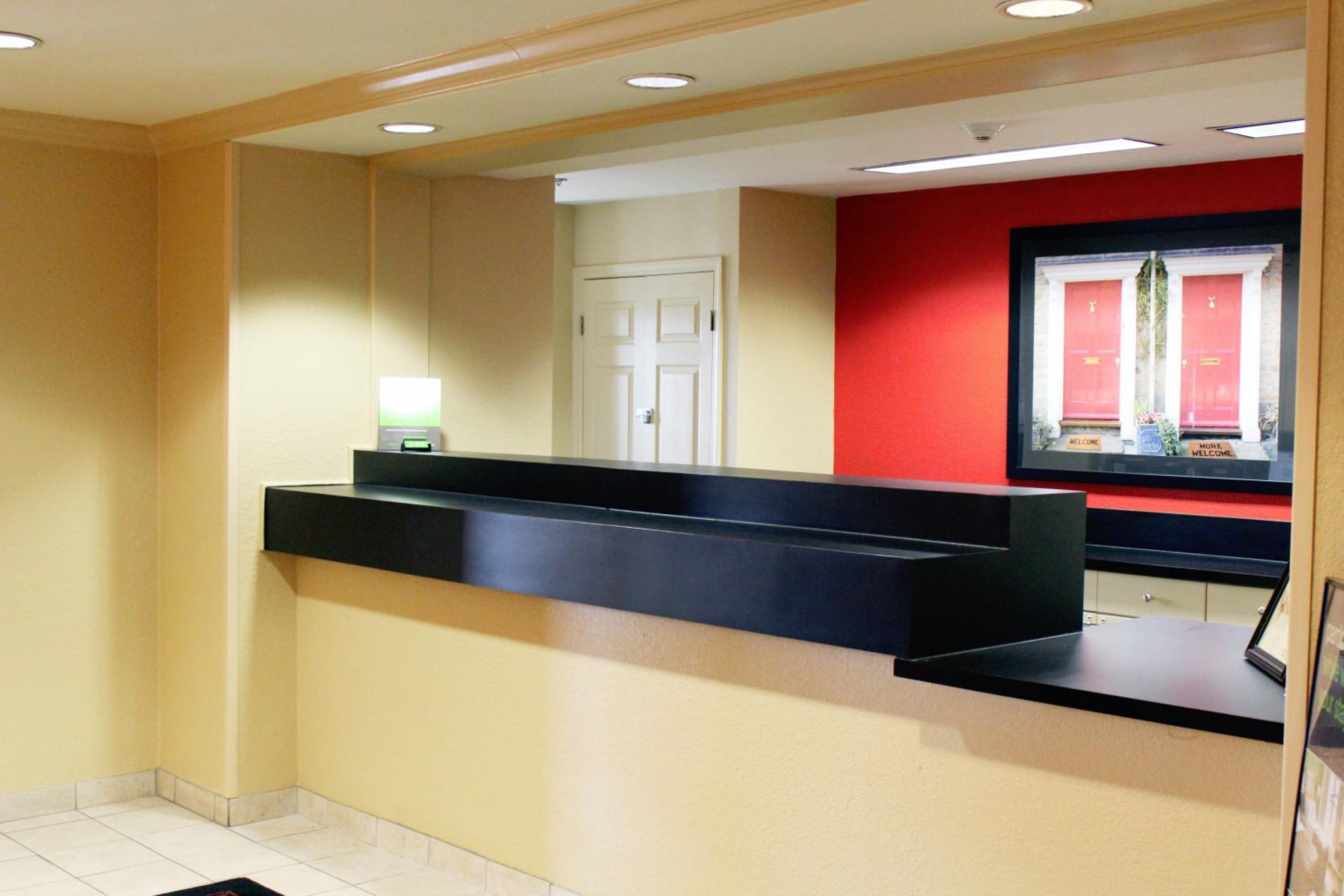 Extended Stay America Select Suites - Chesapeake - Churchland Blvd - Property Image 3