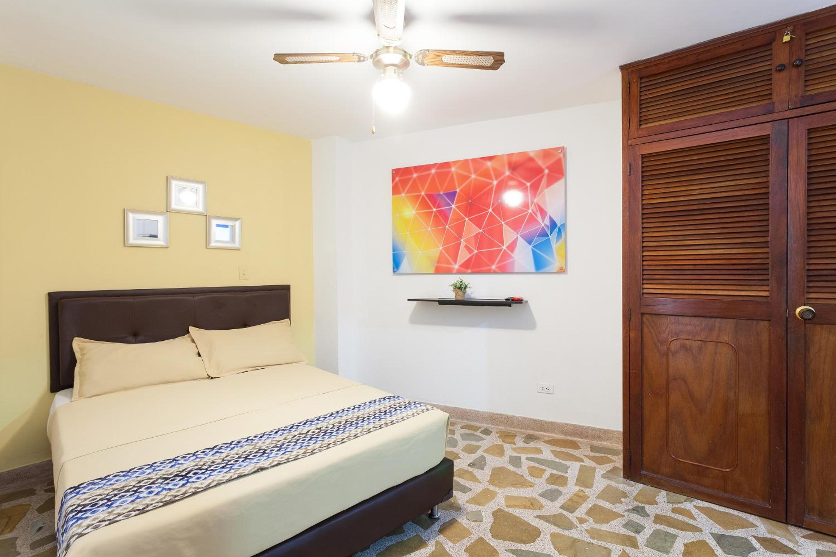Apartamentos Amoblados JG de la 70