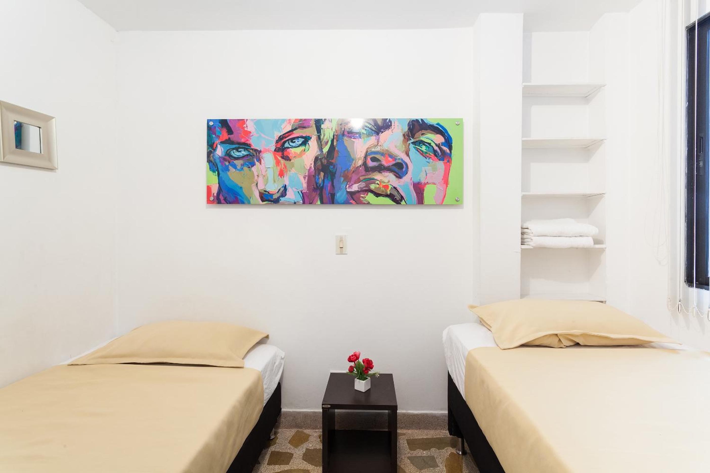 Apartamentos Amoblados JG de la 70
