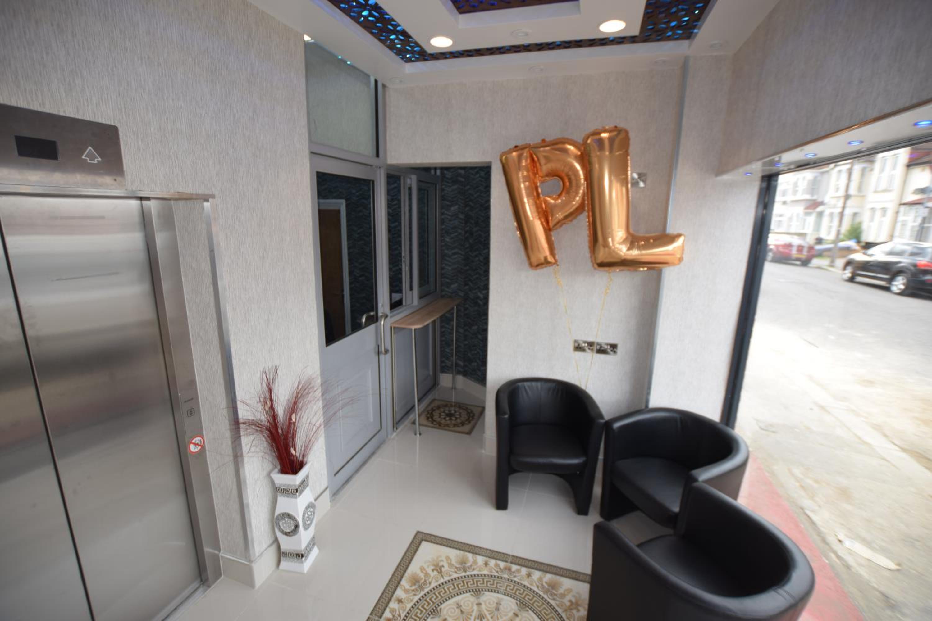 Ilford Vacations - PremierLux Serviced Apartments - Property Image 38