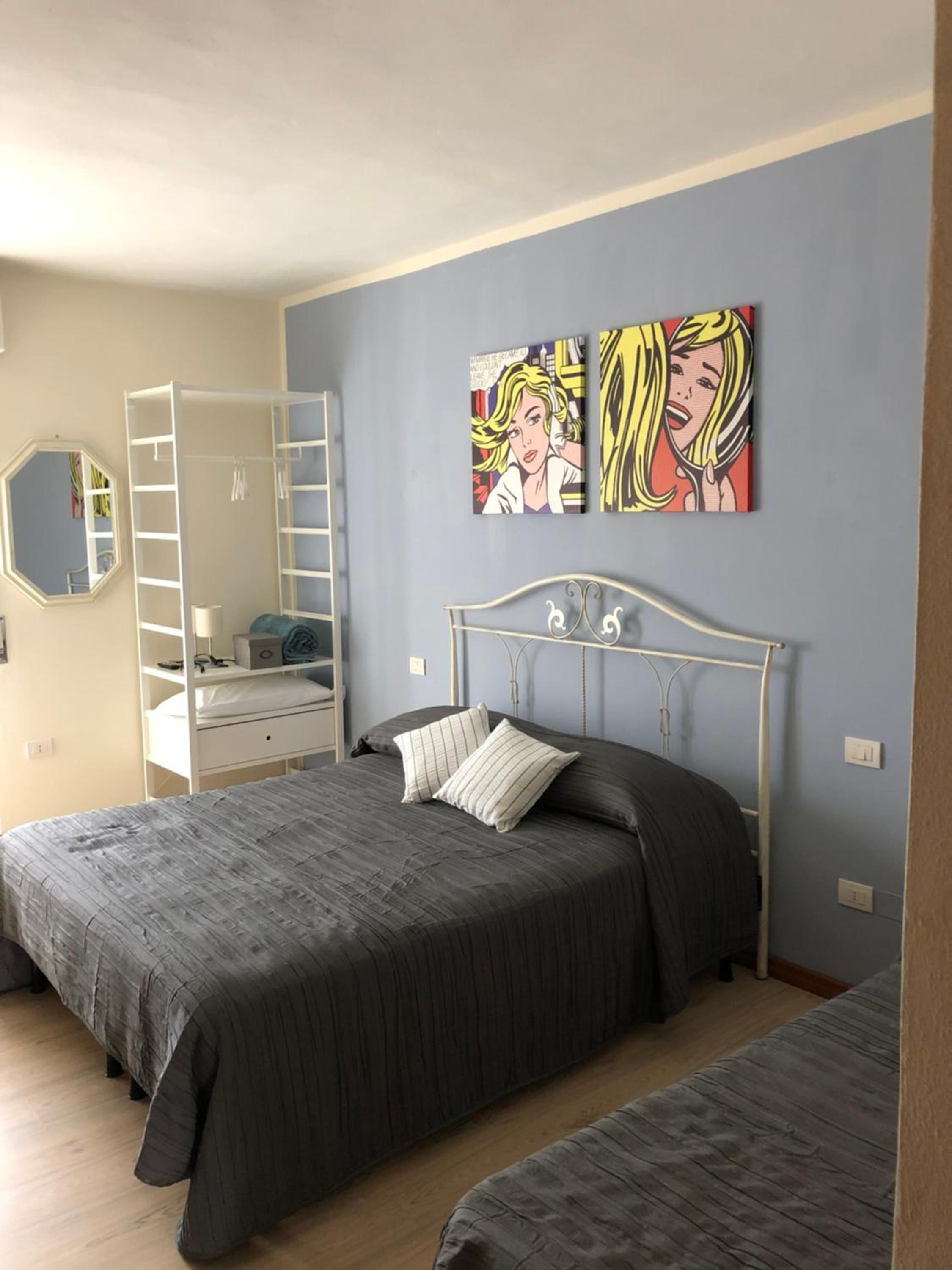 IRIDES ROOMS a un passo dai Parchi Divertimento view 3
