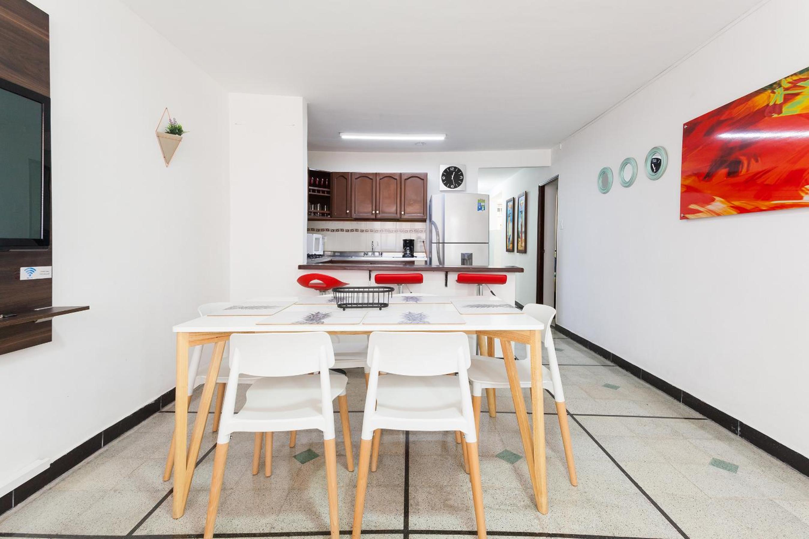 Apartamentos Amoblados JG de la 70