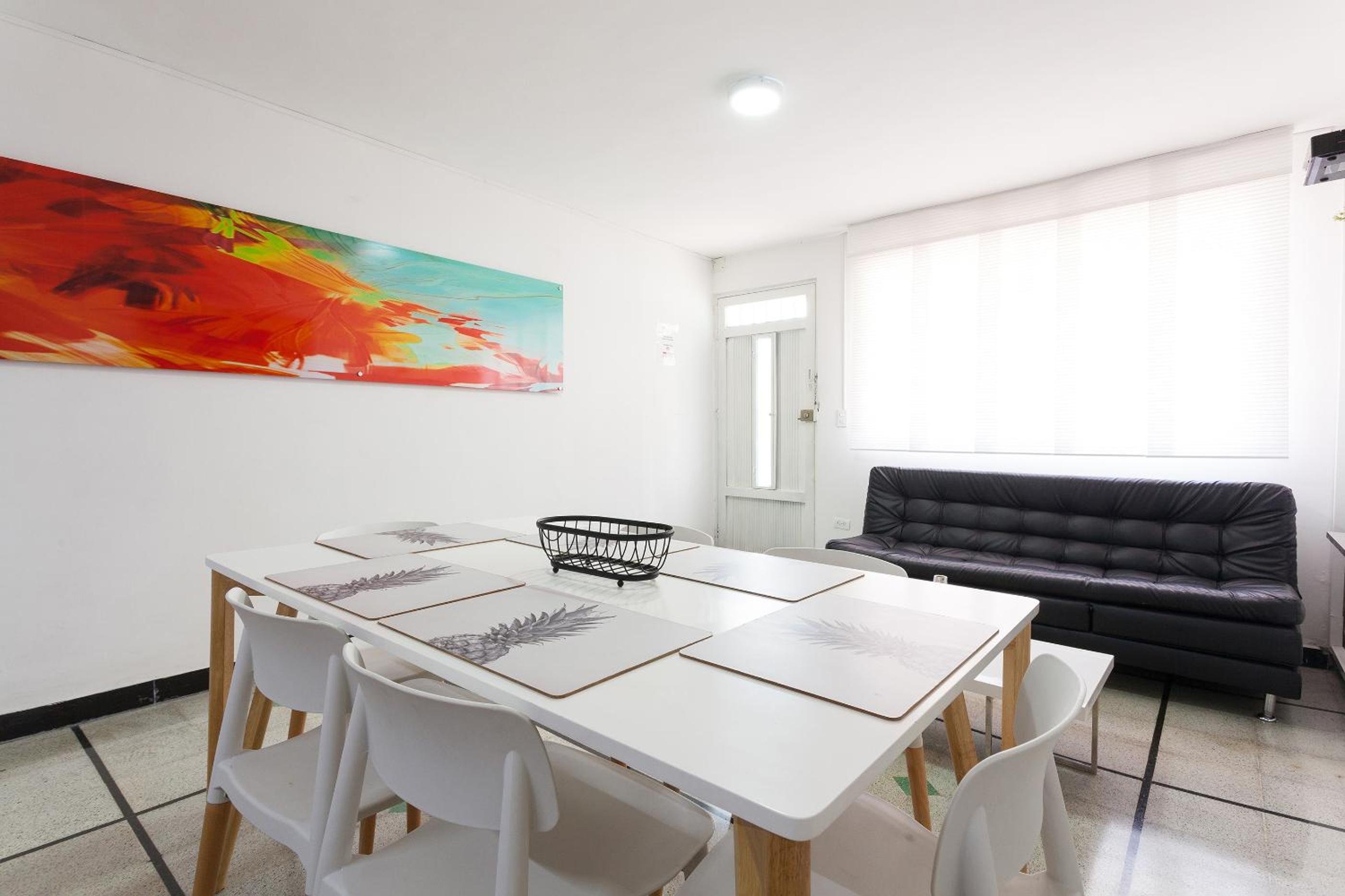 Apartamentos Amoblados JG de la 70