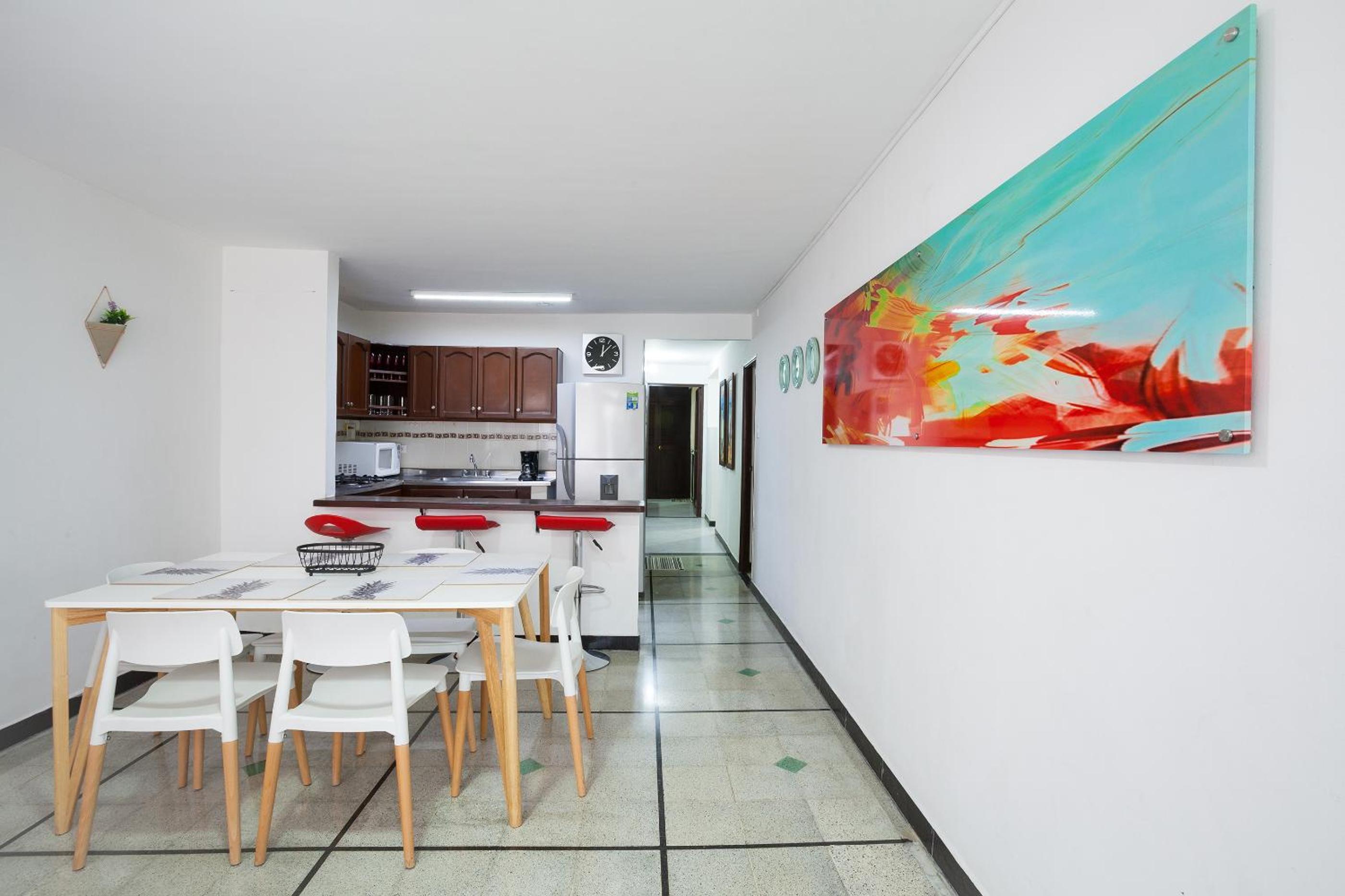 Apartamentos Amoblados JG de la 70