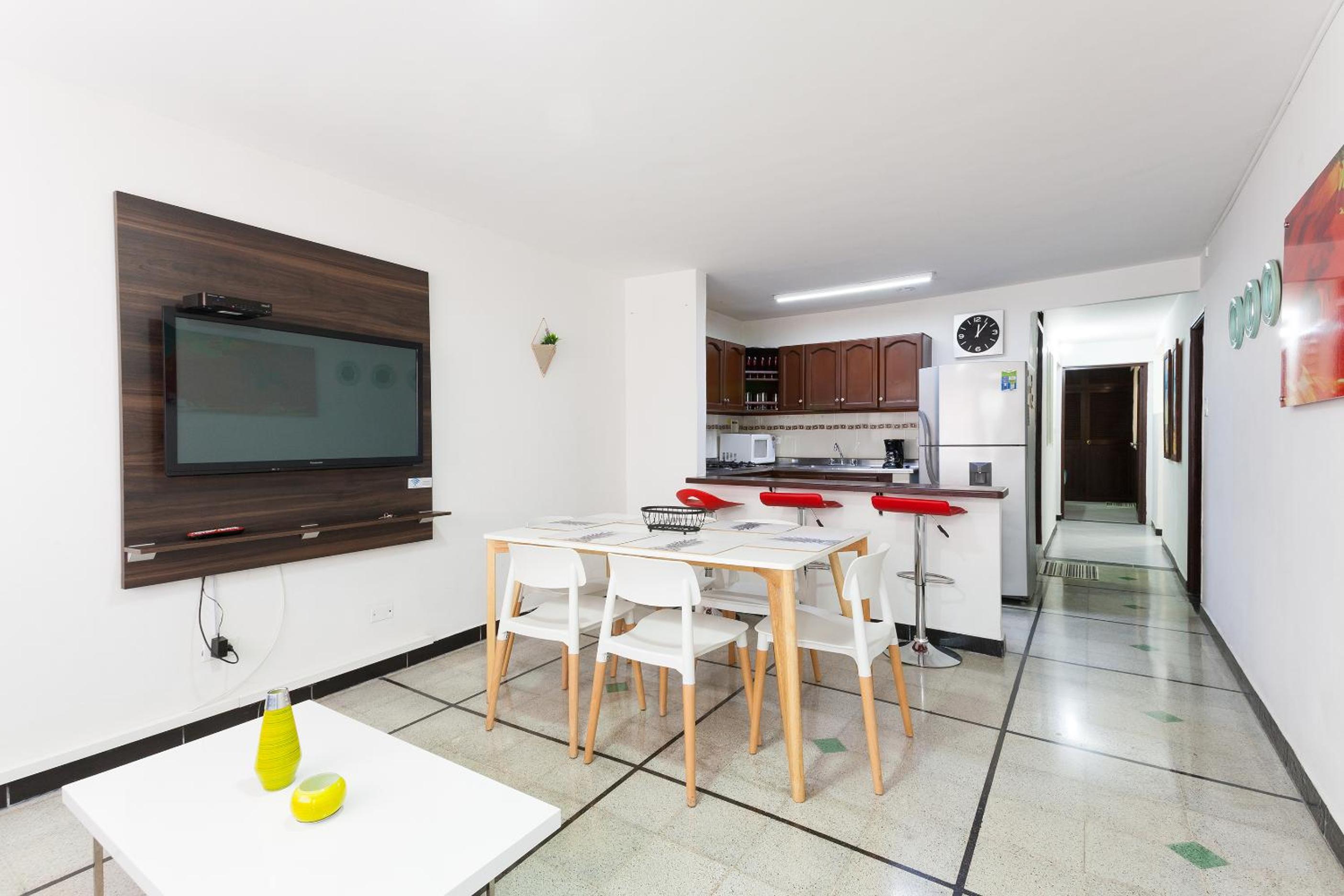 Apartamentos Amoblados JG de la 70