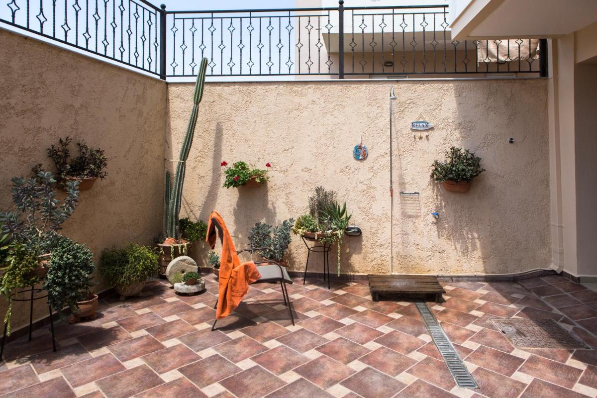 outdoor BBQ area