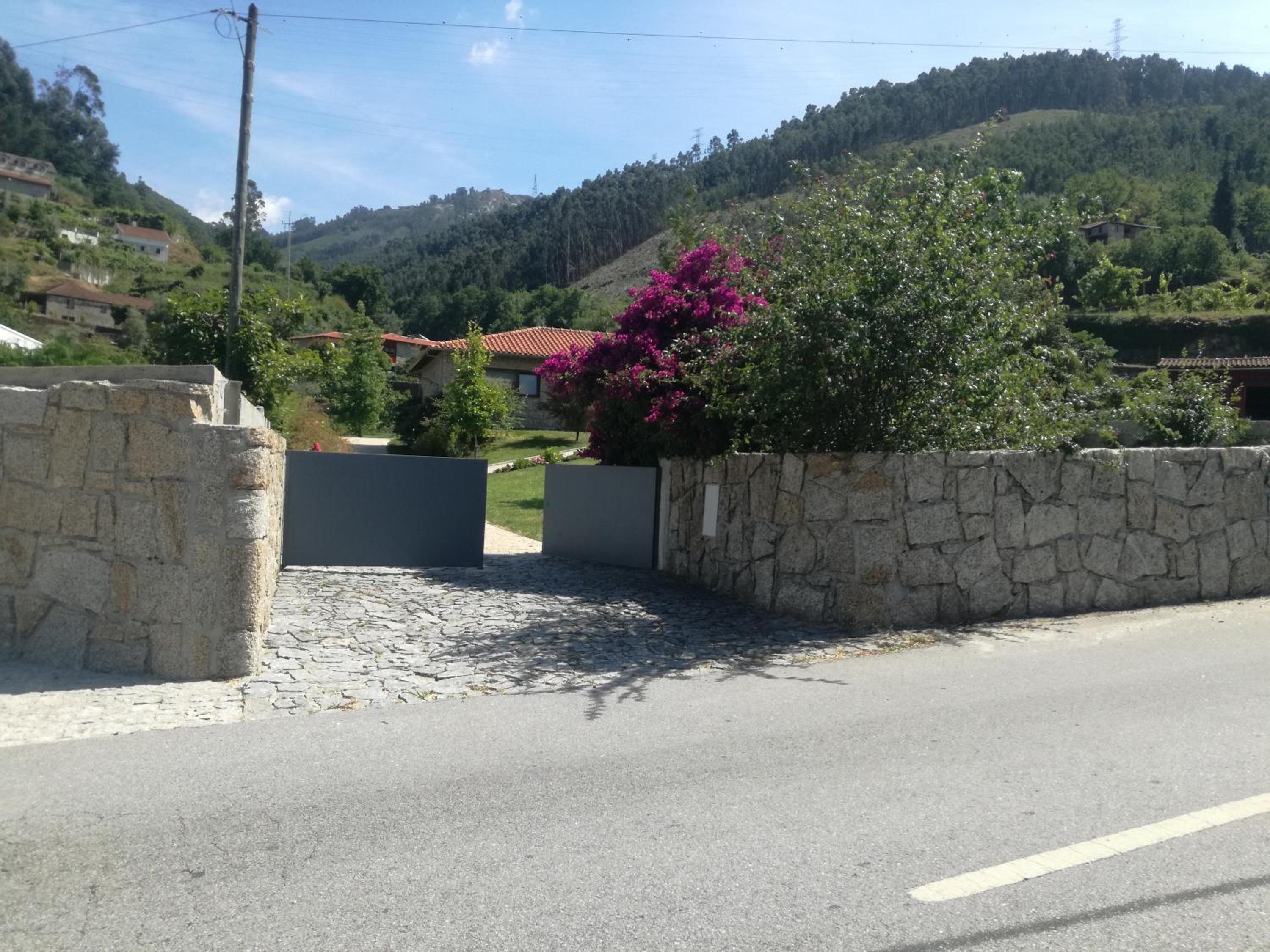 Cottage, Casa do Laranjal - Near Gerês view 3