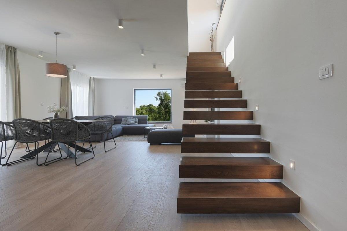 Villa Lobe view 4