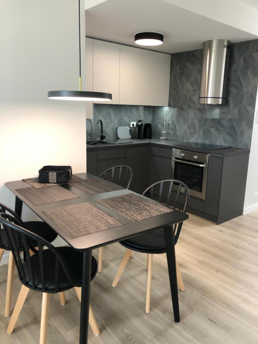 Apartament Komfortowy z klimatyzacja Plazowa 6