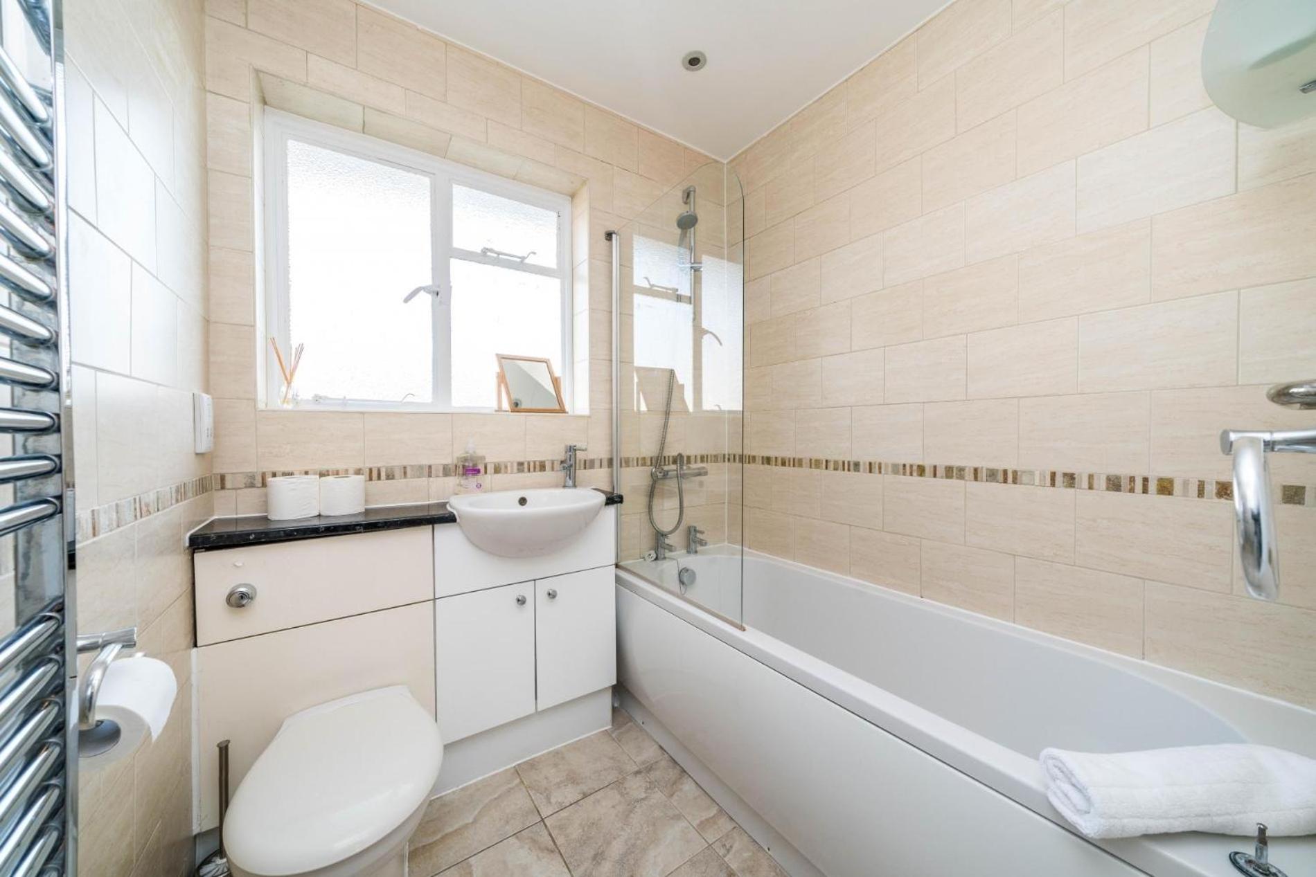 NEW 2BD Flat Heart of Battersea - Close to Station