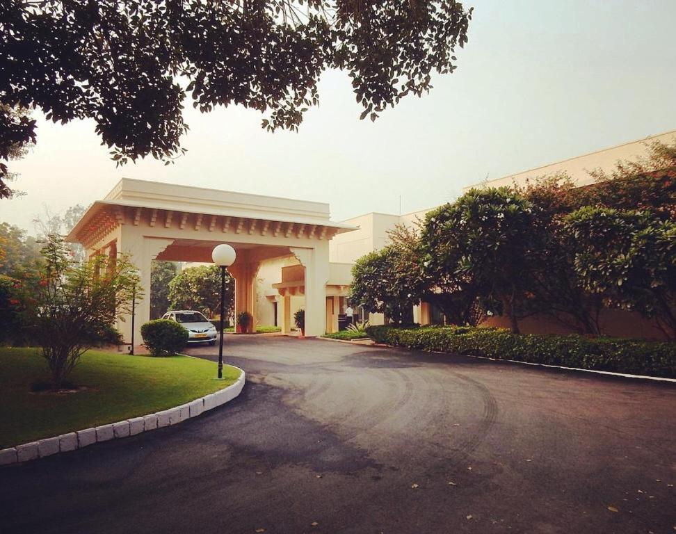 Trident Agra