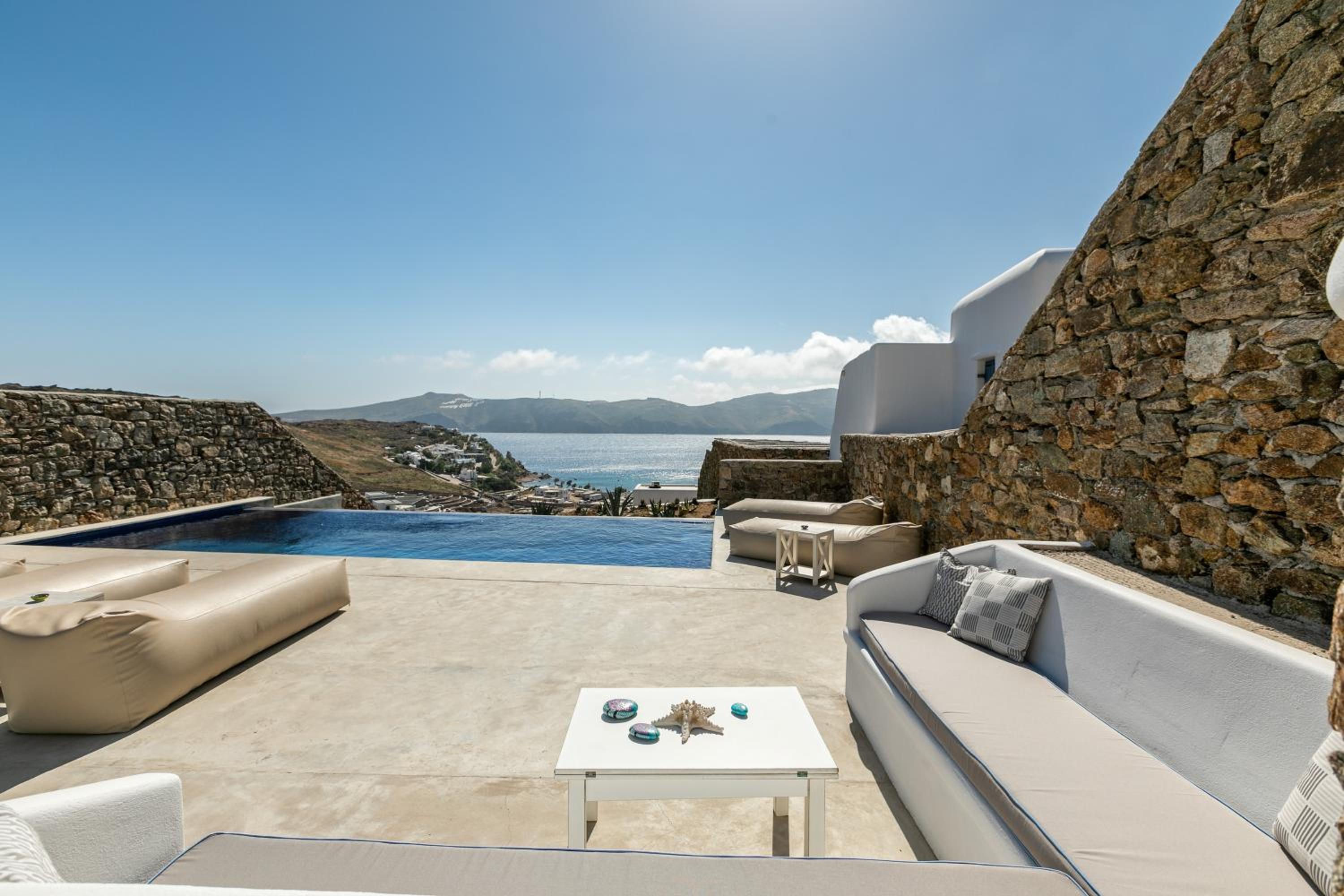 Mykonos Panormos Villas & Suites