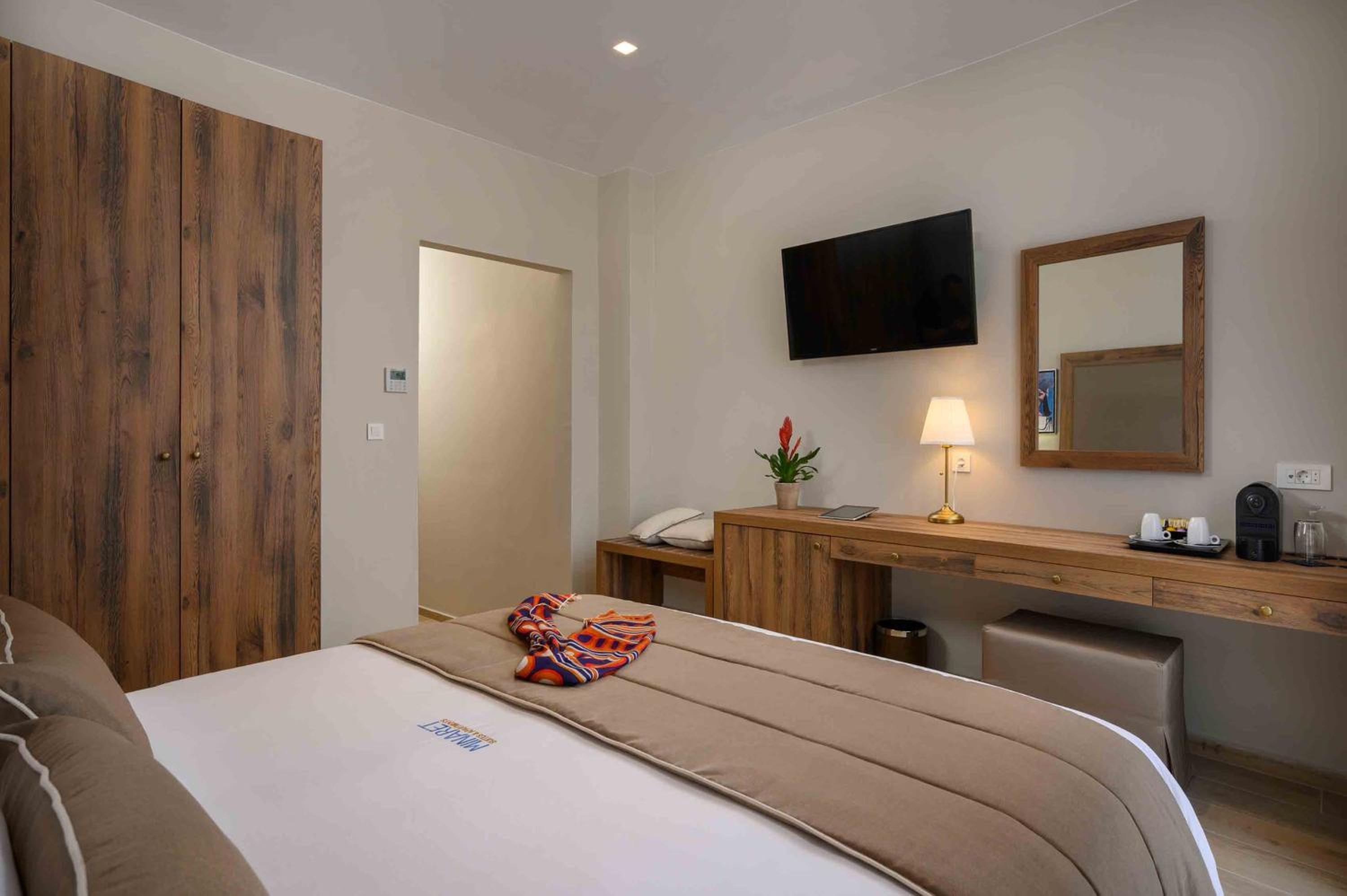 Minaret Suites and Apartments